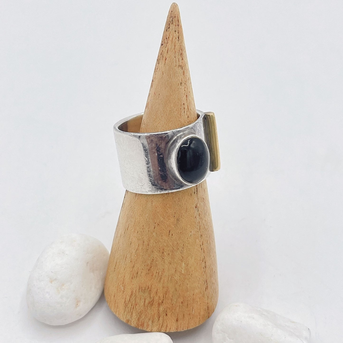Onyx Stone Silver Gold Trim 925 Silver Ring size 7