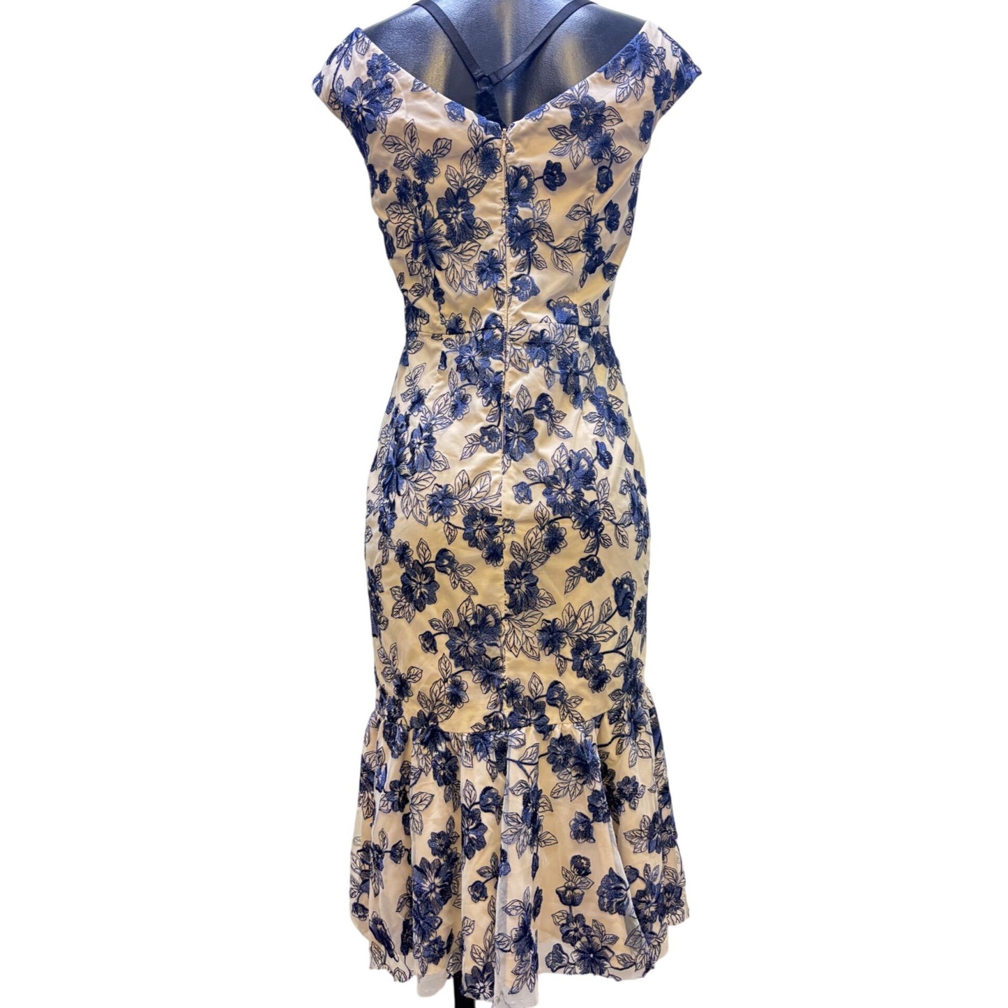 Gal Meets Glam Blue & White Floral Midi Dress Size 4