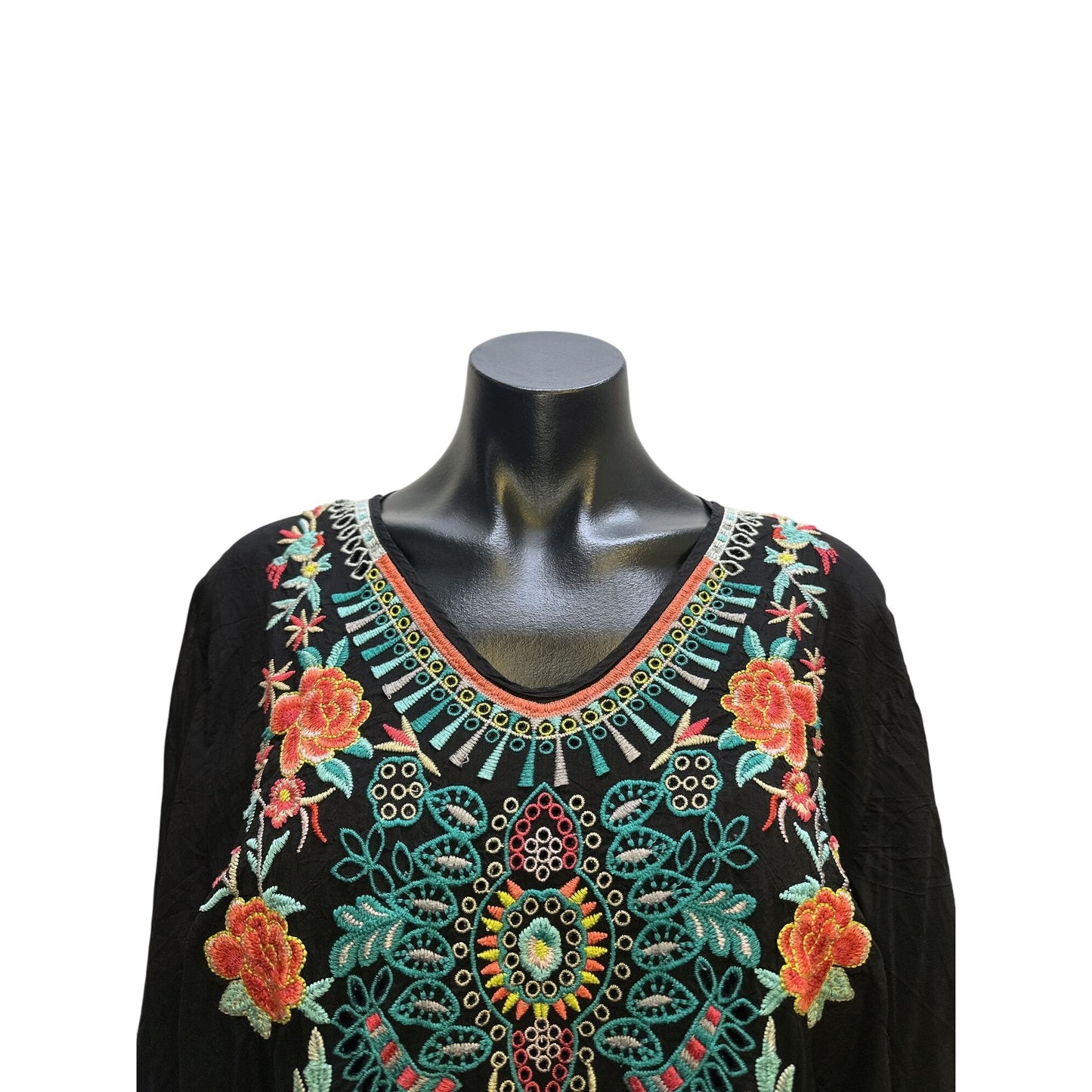 Johnny Was Boho Black Tunic Blouse w/Floral Embroidery Size L
