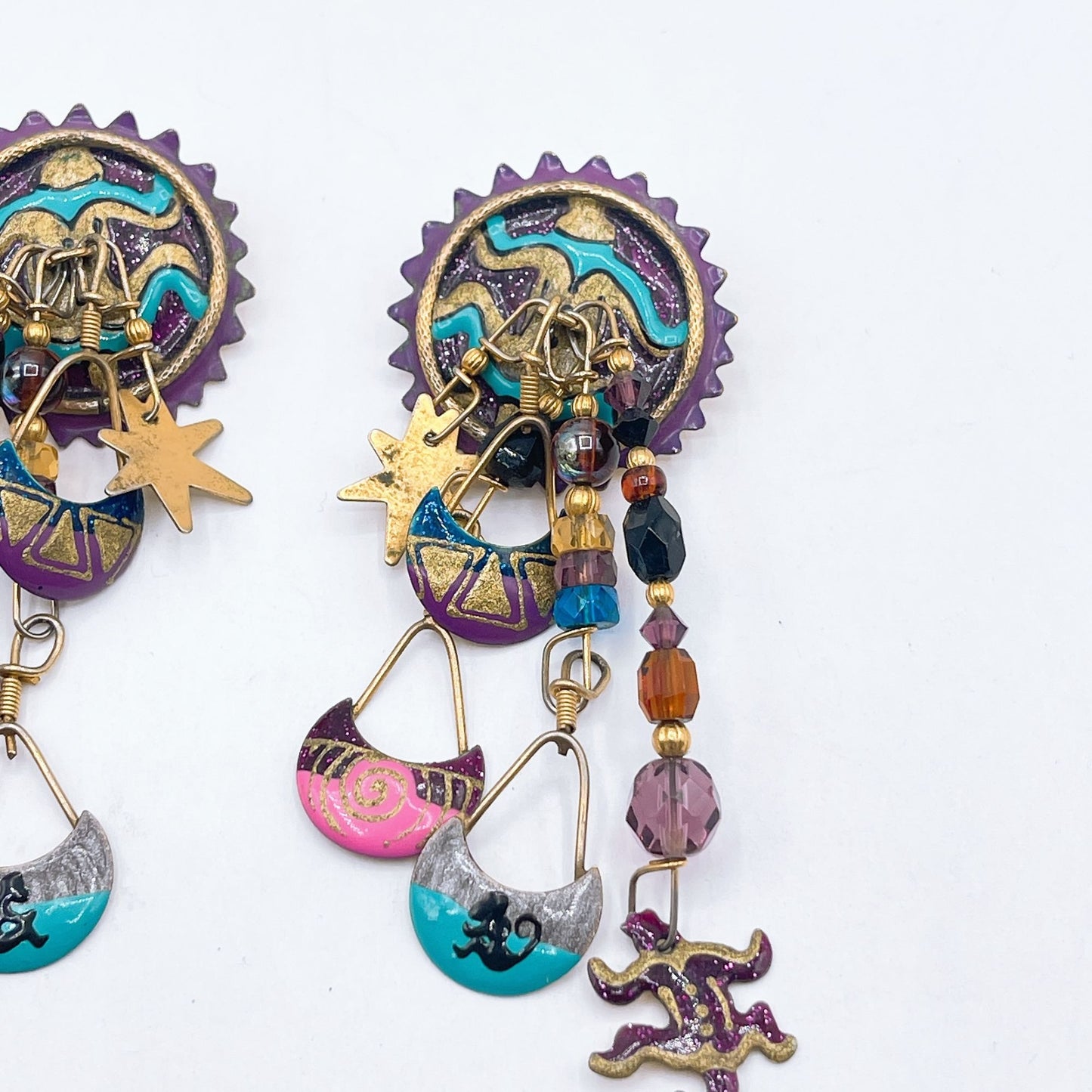 Lunch At The Ritz Vintage Artisan Earrings Sunburst Design Colorful Dangles & Charms