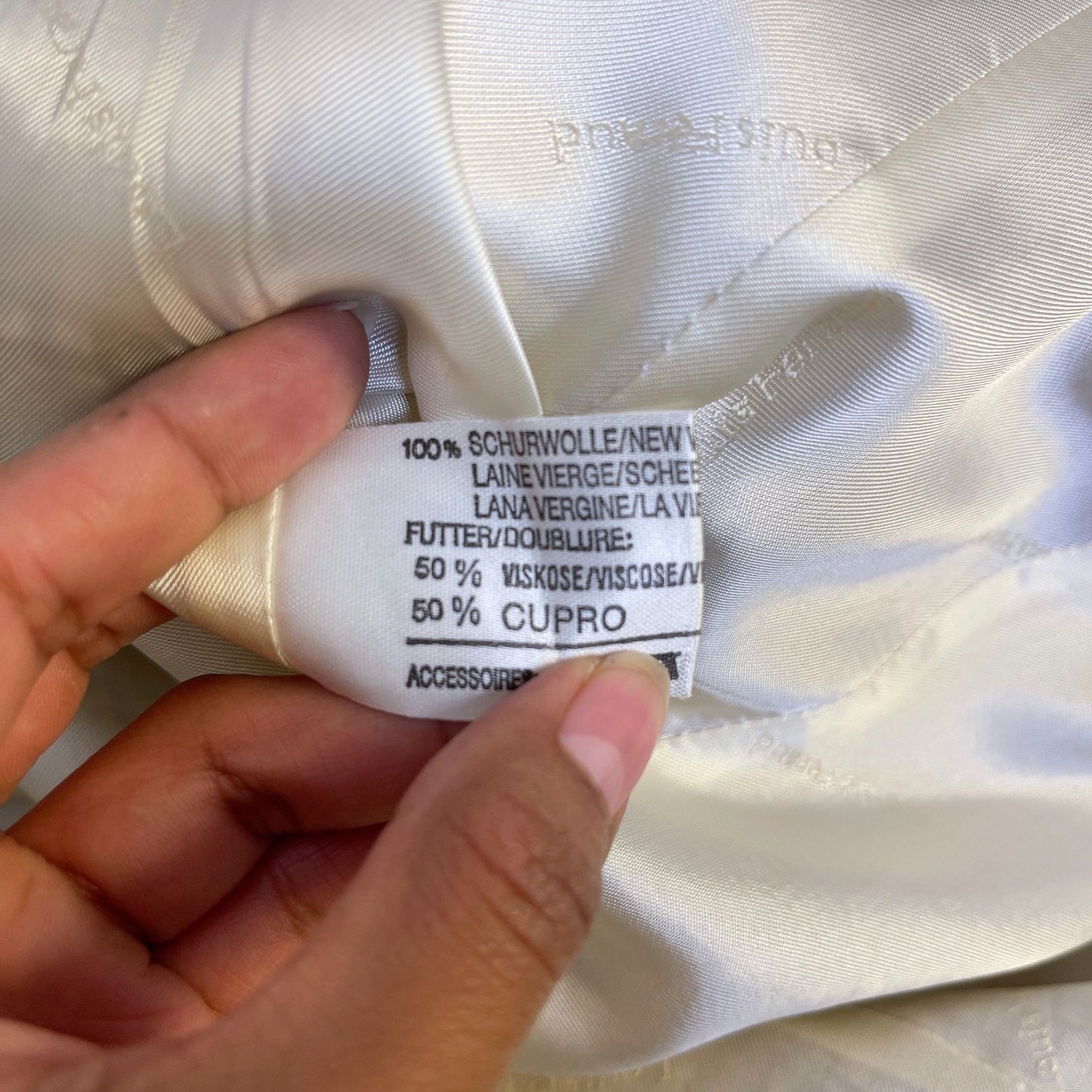 *Louis Feraud Tan & White Jacket and Skirt Size 12