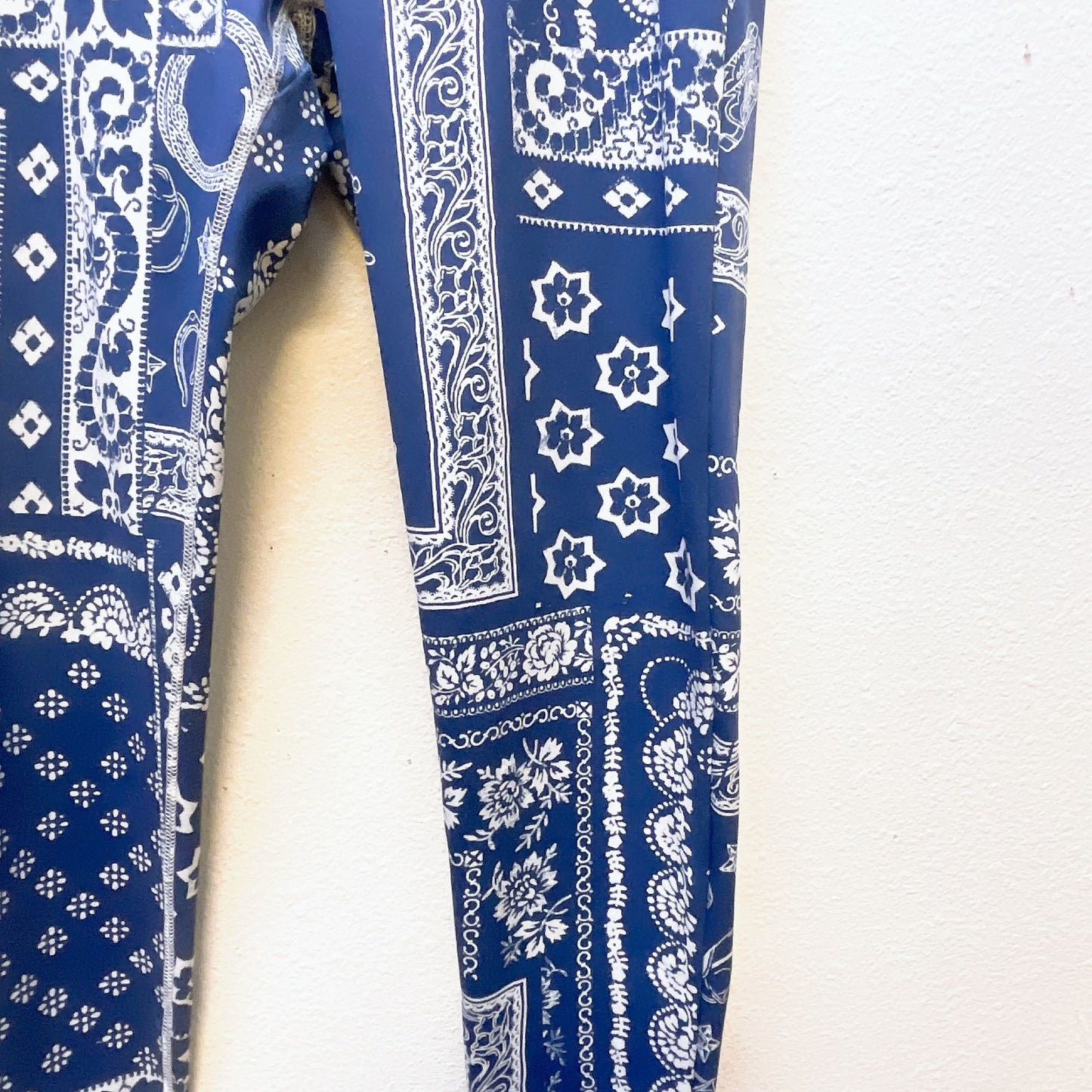 Double D Ranch Blue Bandana Print Leggings M