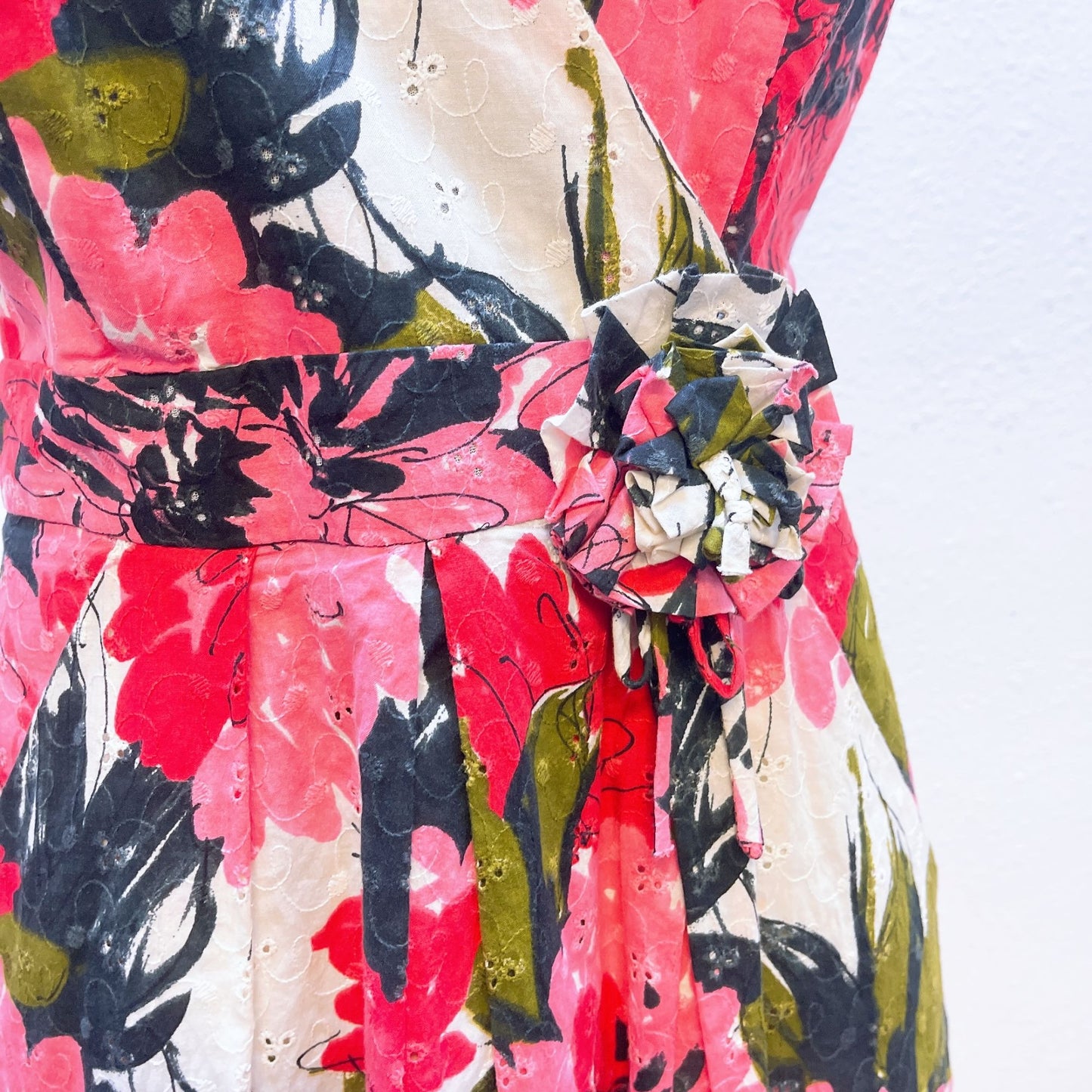 Muse Halter Neck Floral Print Dress Waist Wrap Tie 10