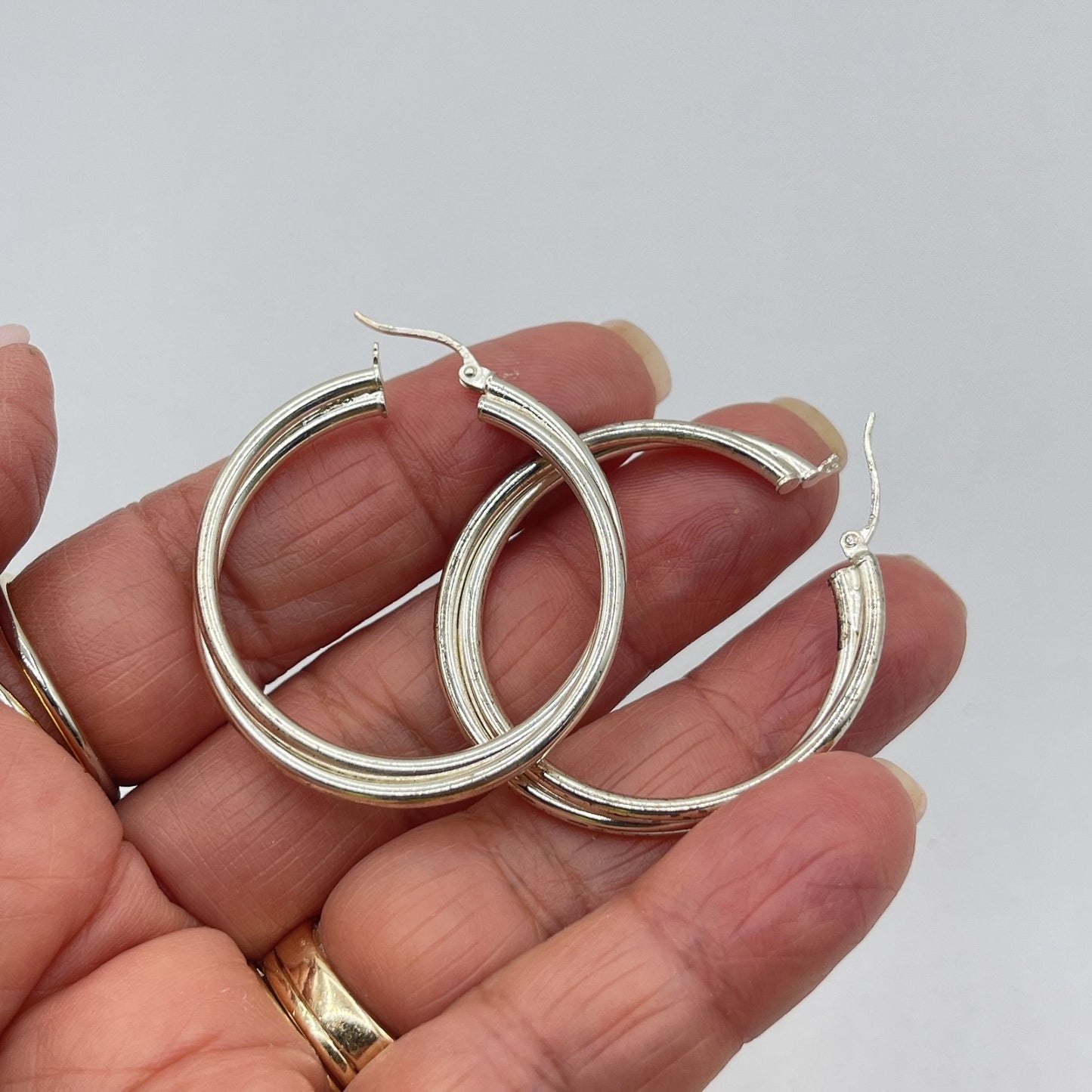 925 Sterling Silver Textured Hoop Earrings Round