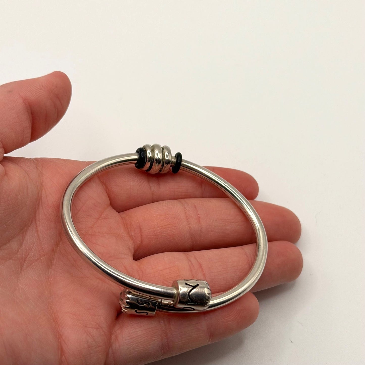 Moress 925 Silver Bracelet With Decorative End Caps & Charm Holder