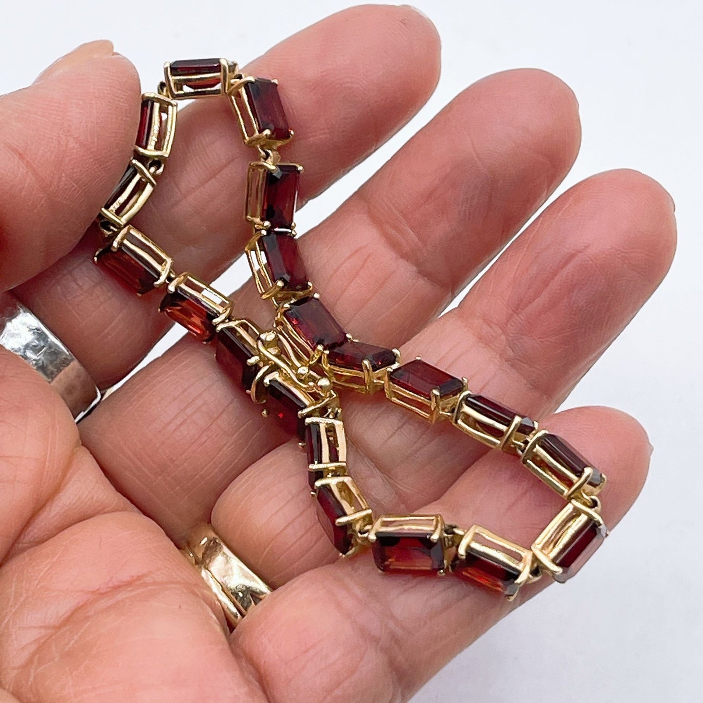 925 Gold-Plated Bracelet With Emerald-Cut Red Stones & Box Clasp