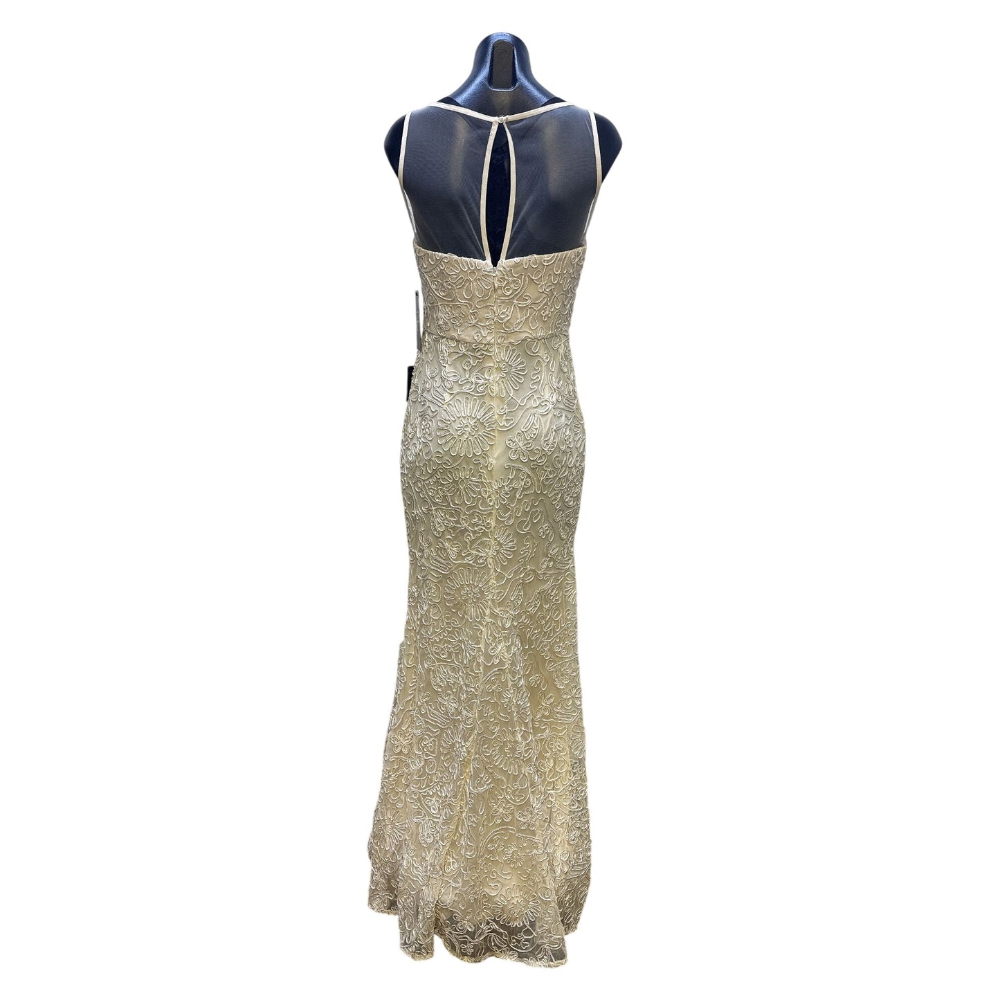 NWT Lulu Ivory Floral Lace Sleeveless Formal Gown w/Sheer Back Size M