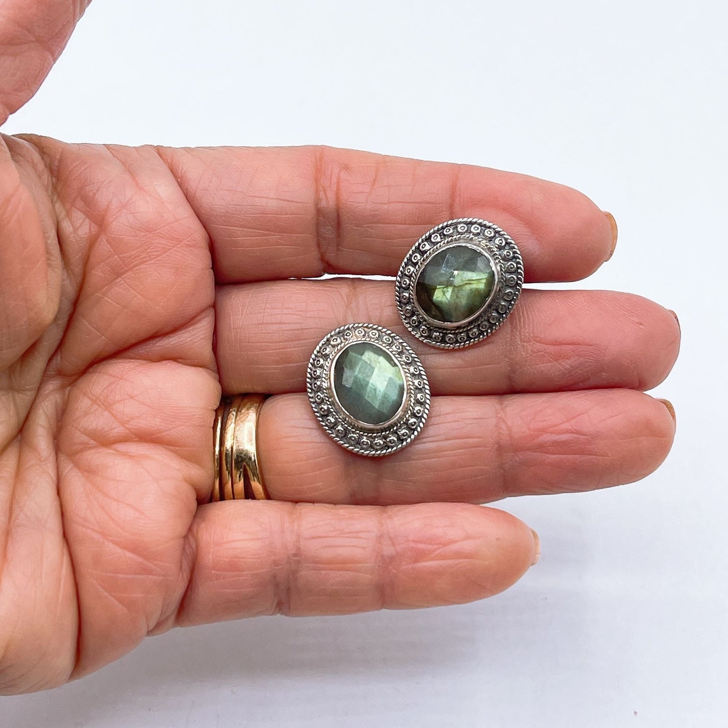 Nicky Butler Vintage 925 Sterling Silver Oval Faceted Moonstone Pierced Earrings Signed