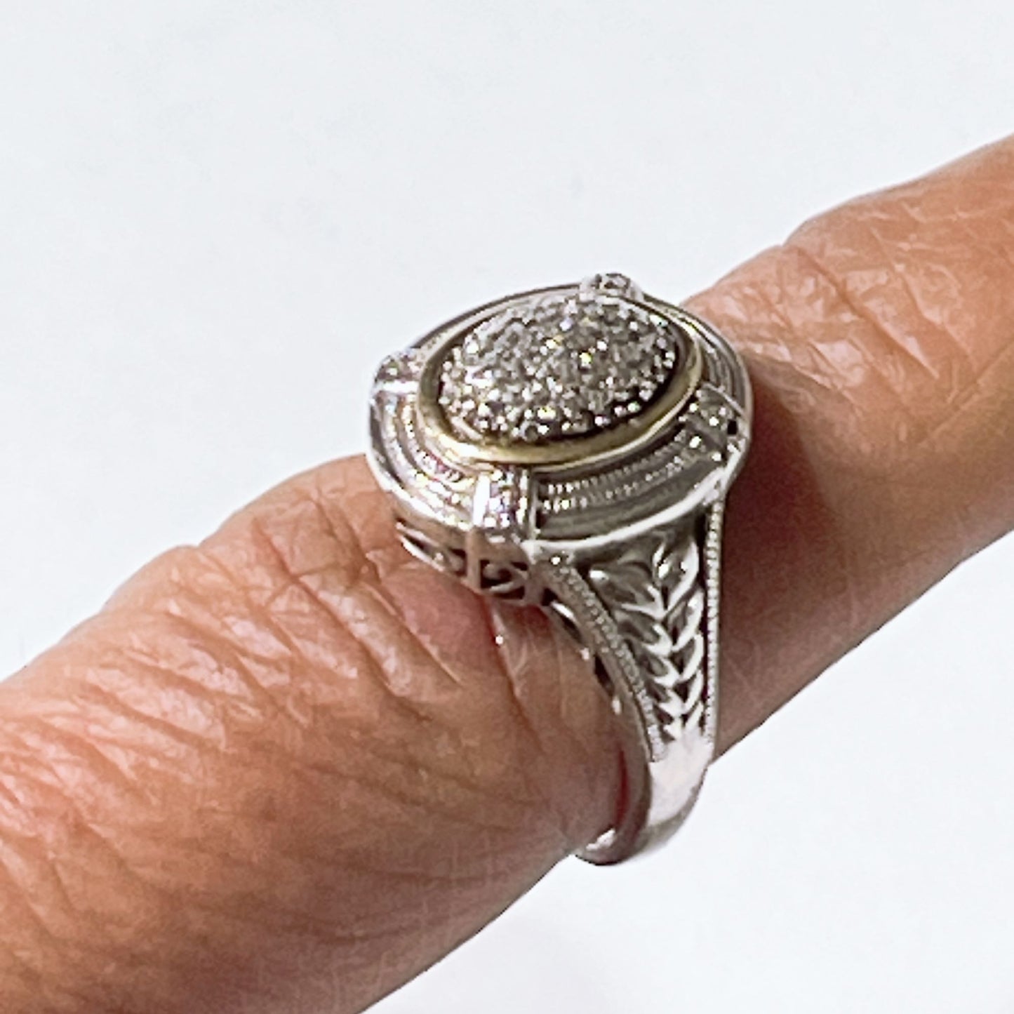 Vintage-Style Sterling Silver Gold-Tone Filigree Round Pave Set Cubic Zirconia Ring Size 7.75