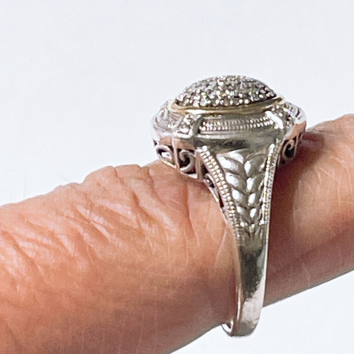 Vintage-Style Sterling Silver Gold-Tone Filigree Round Pave Set Cubic Zirconia Ring Size 7.75