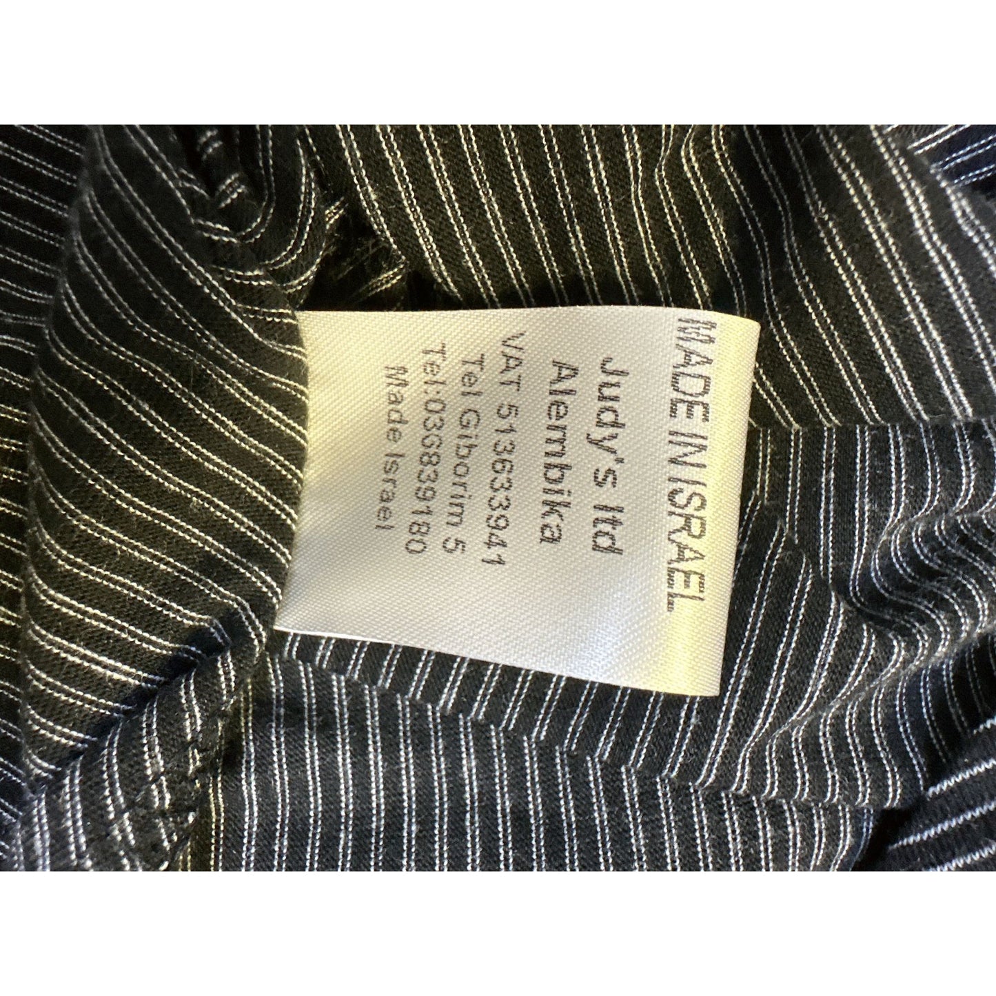 Alembika Black & White Striped Sleeveless Tunic Blouse w/front pocket