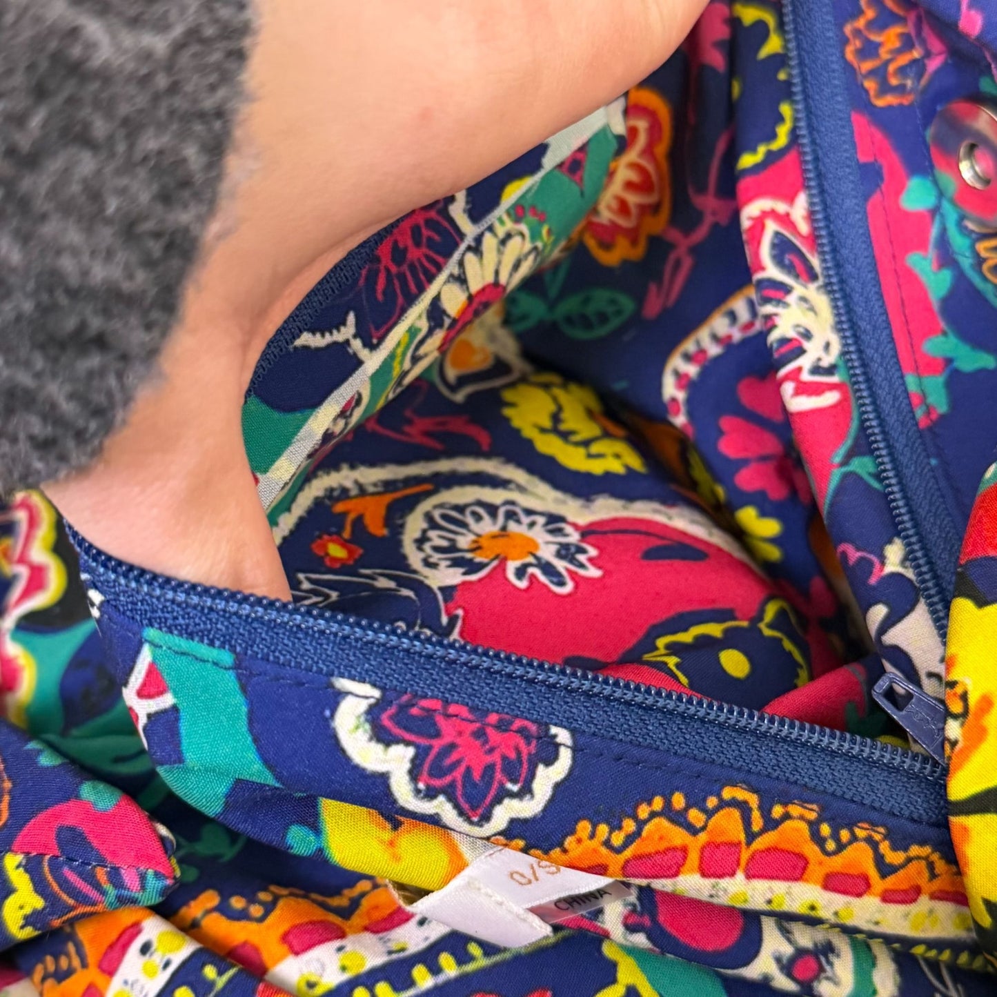 Johnny Was Fabric Hobo Bag Multicolor Paisley Pattern Boho Style Lightweight & Spacious