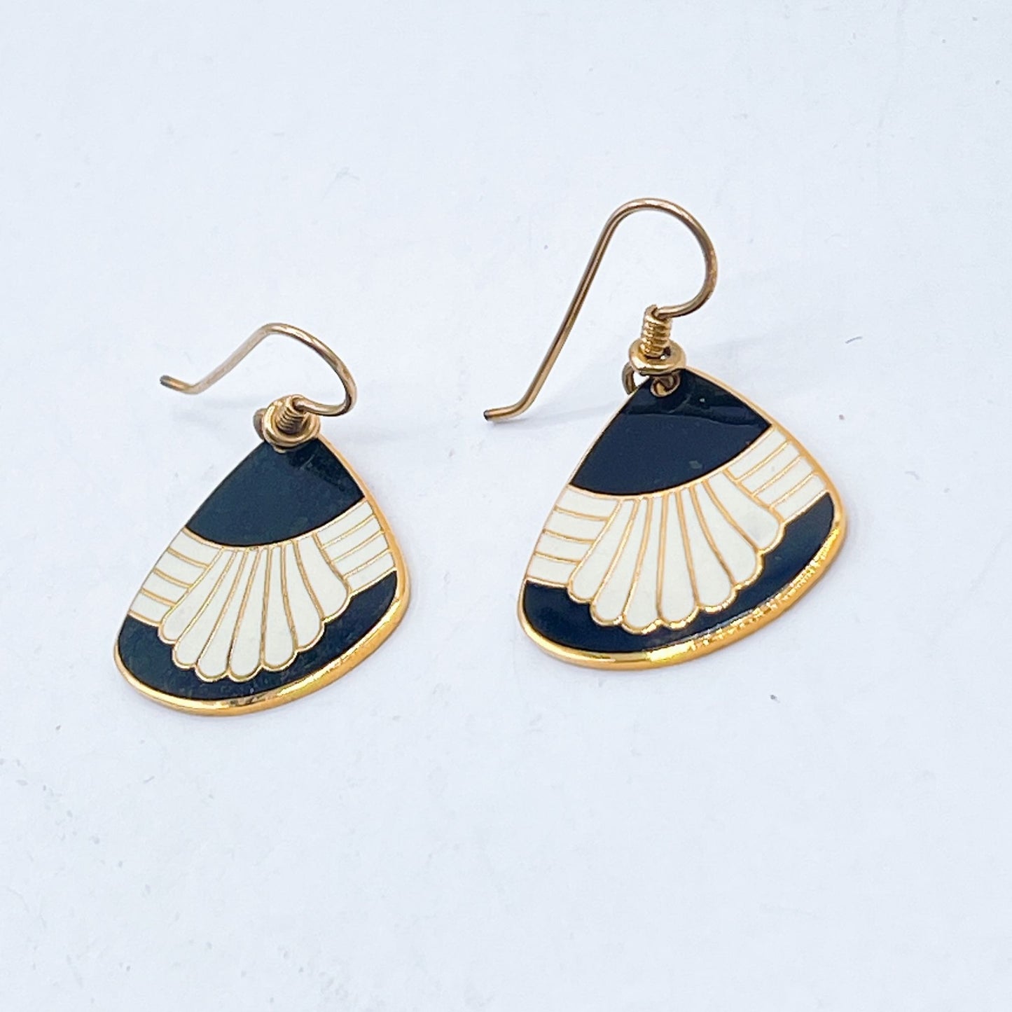 Vintage Laurel Burch Fan Earrings Black & Gold Tone Enamel Dangle