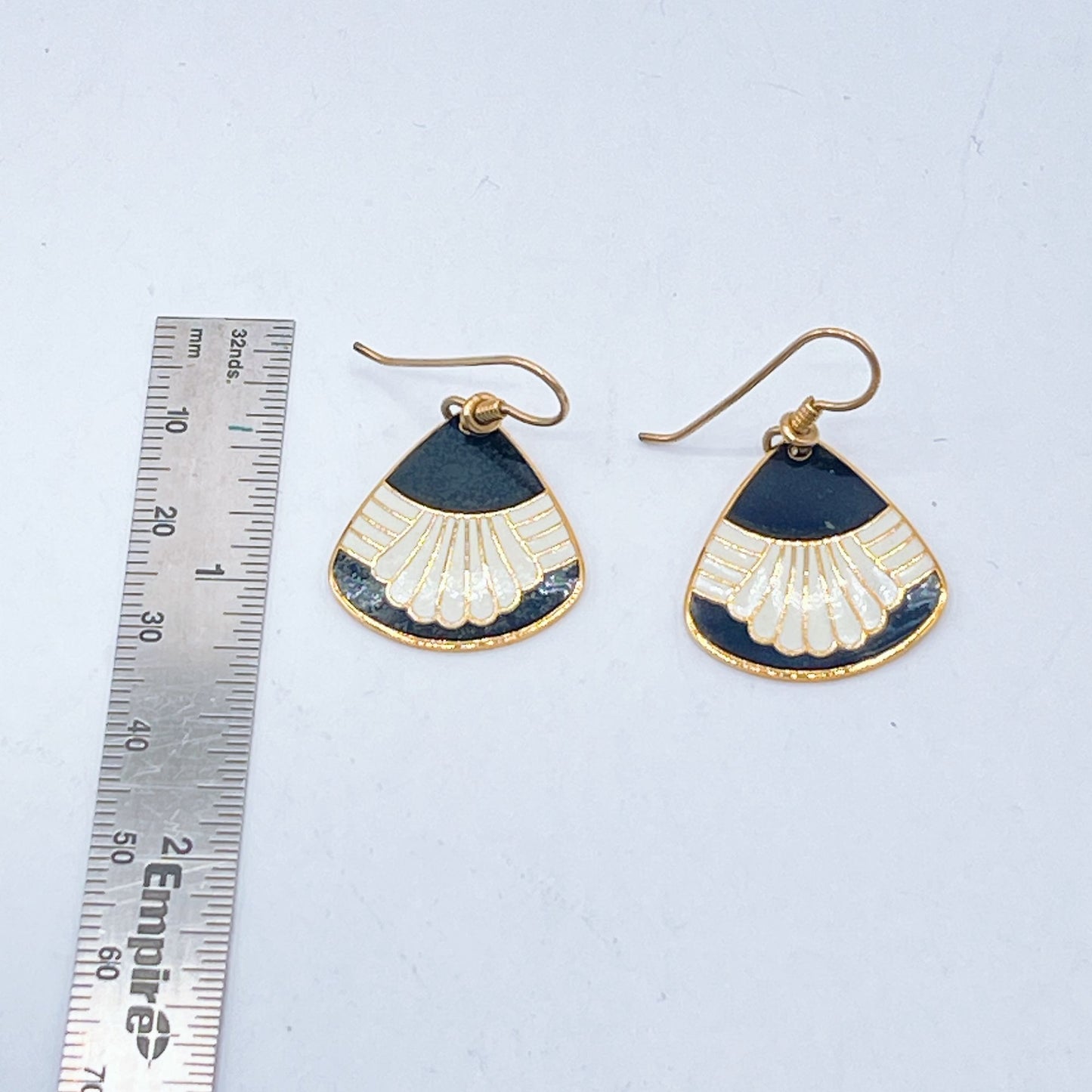 Vintage Laurel Burch Fan Earrings Black & Gold Tone Enamel Dangle