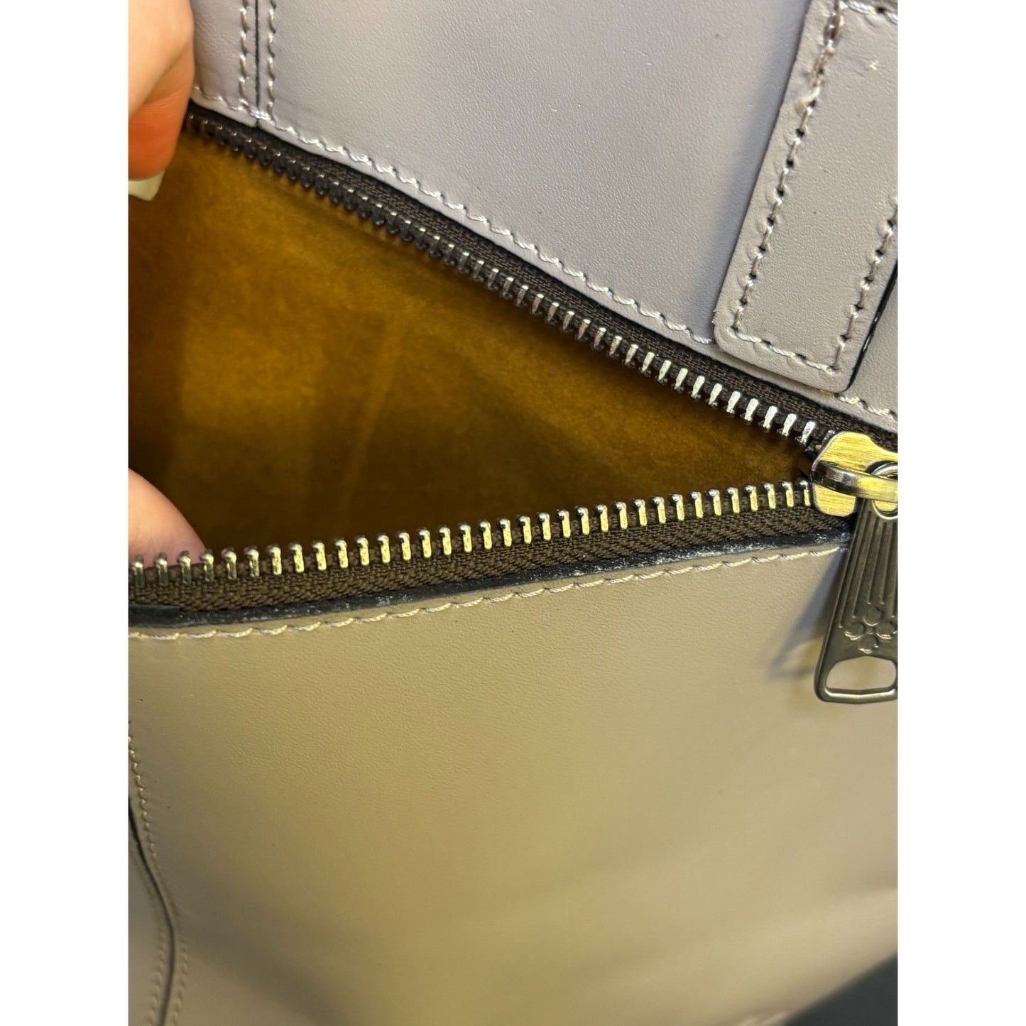 Patricia Nash Leather Embossed Tote Bag Tassel & Zipper Closure