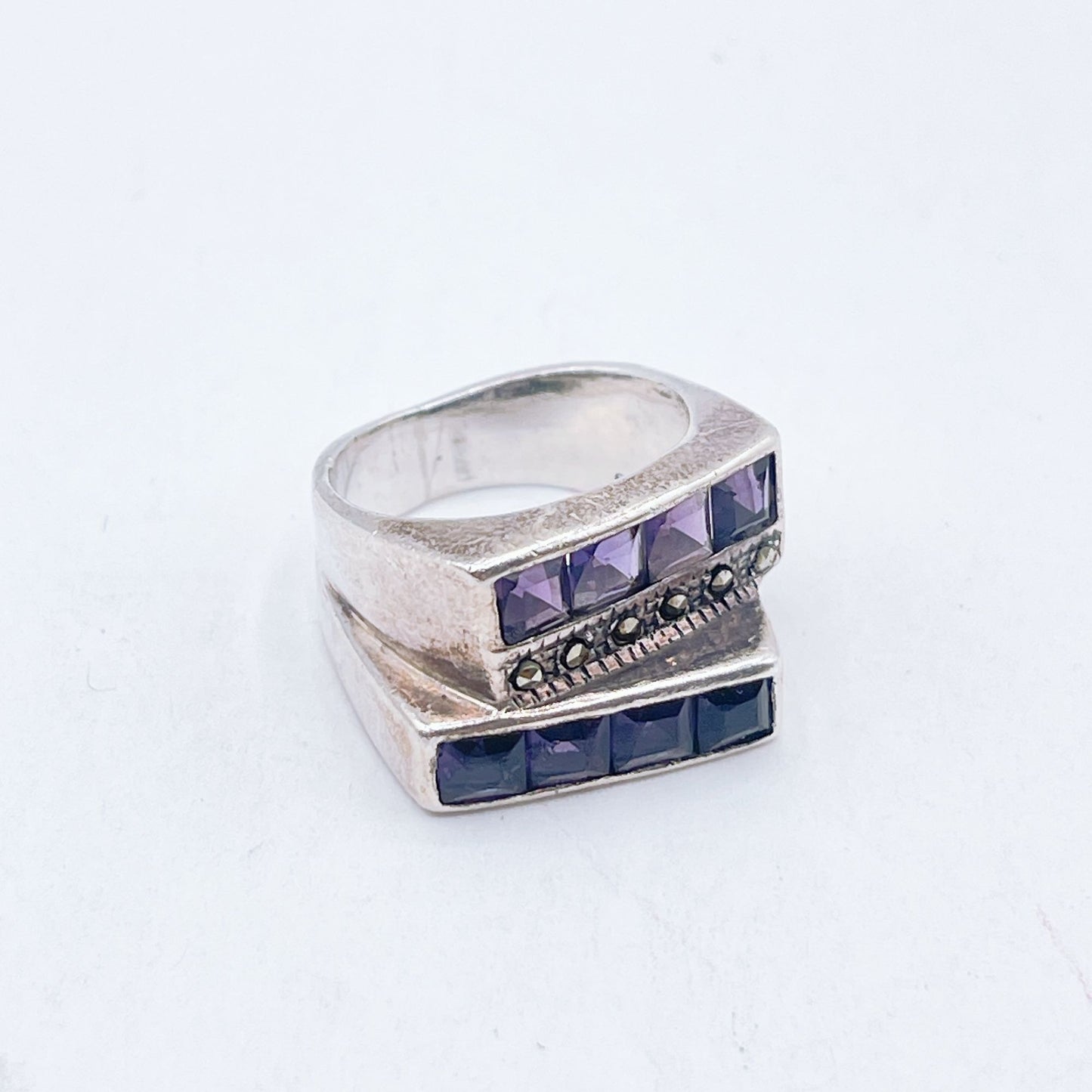 Vintage 925 Sterling Silver Amethyst & Marcasite Statement Ring Size 6.5