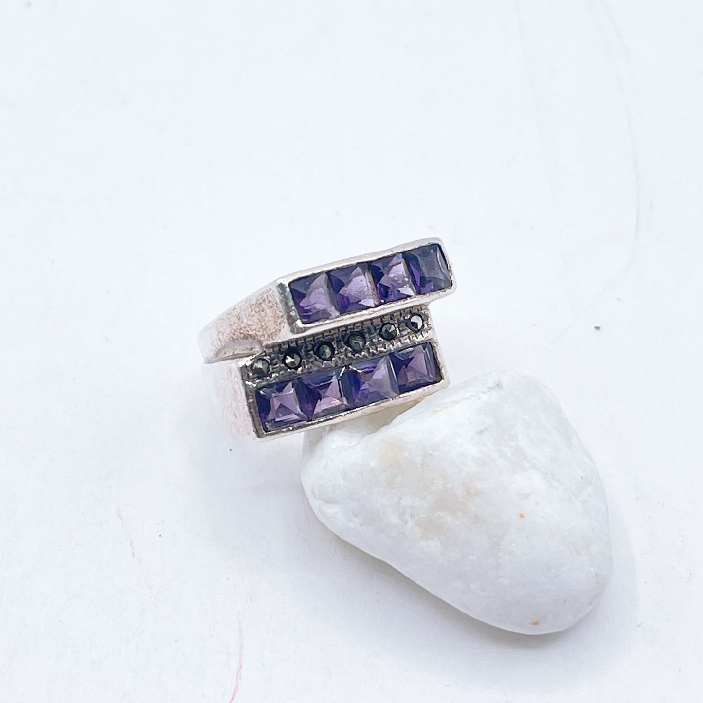 Vintage 925 Sterling Silver Amethyst & Marcasite Statement Ring Size 6.5