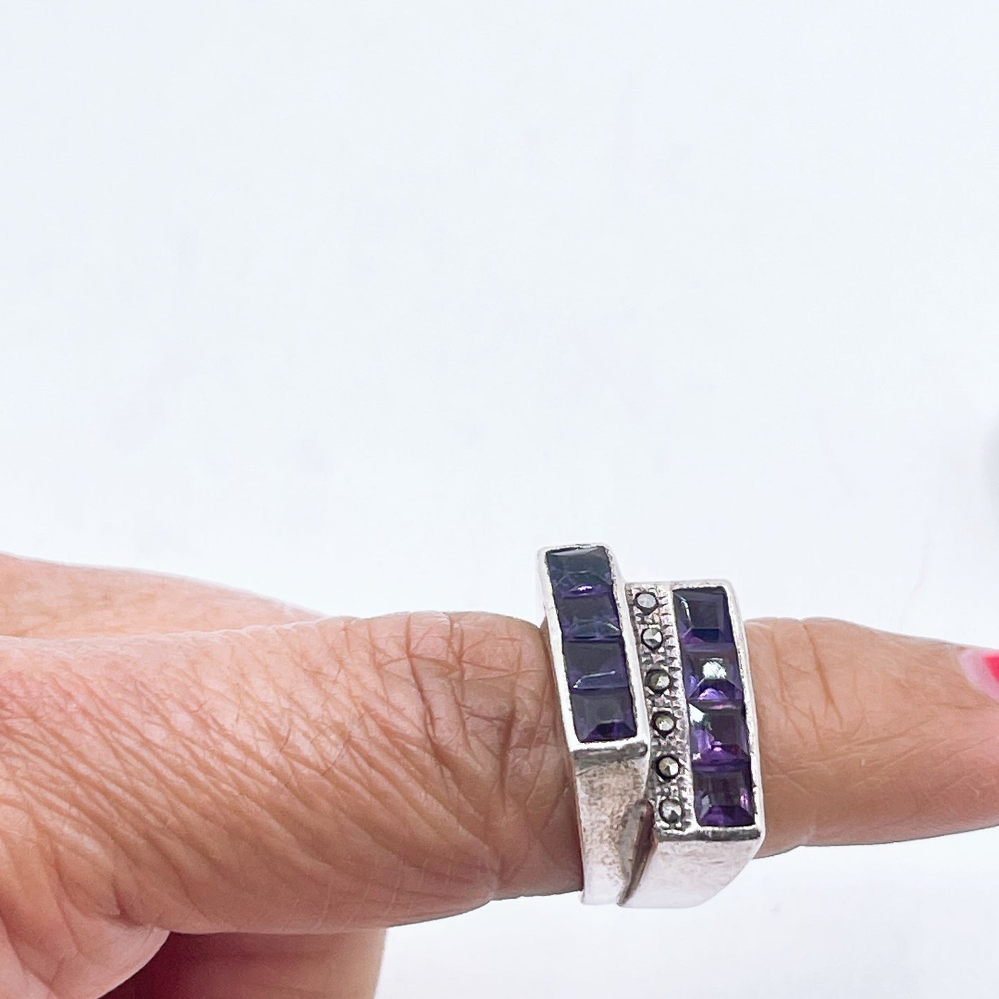 Vintage 925 Sterling Silver Amethyst & Marcasite Statement Ring Size 6.5