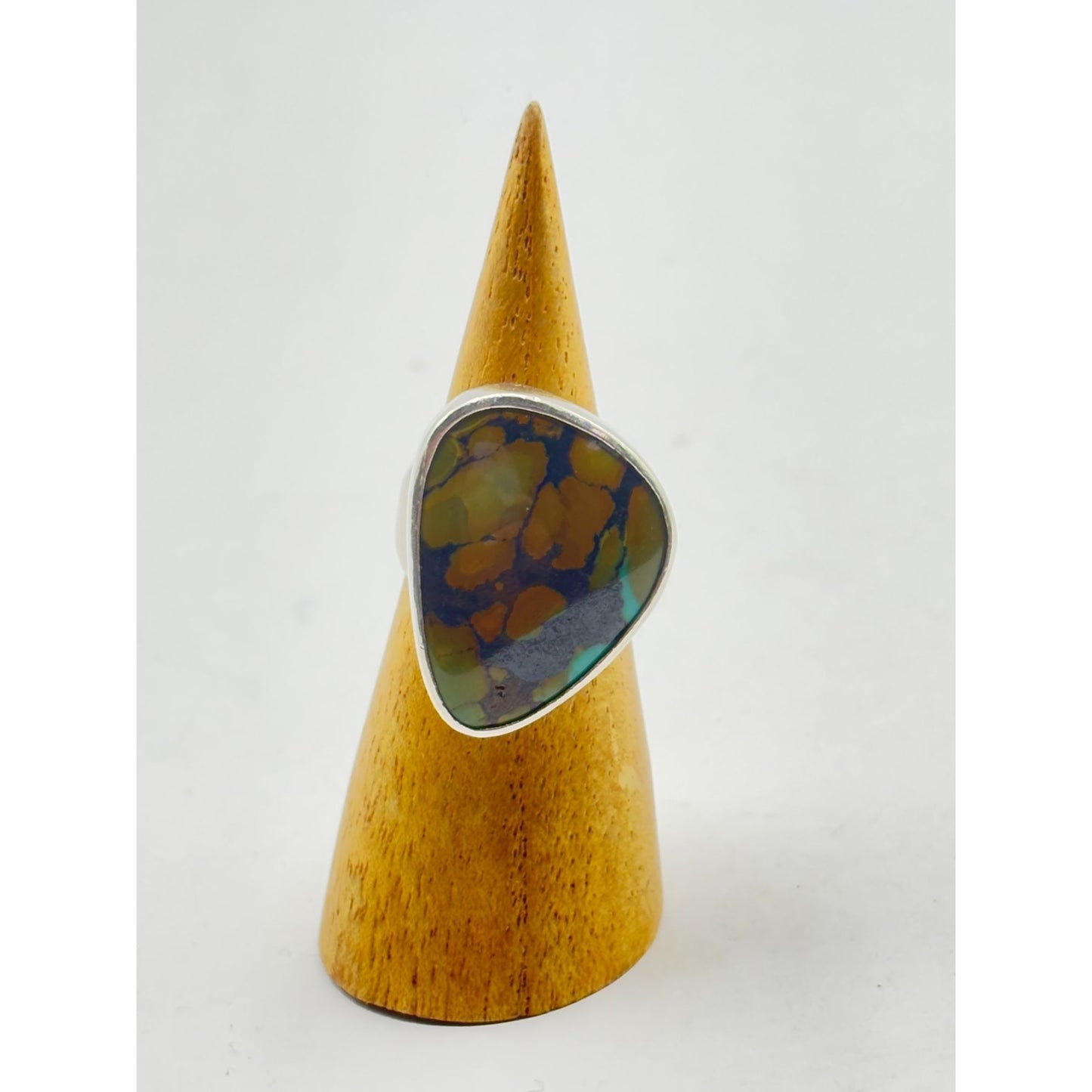 Sterling Silver .925 Tear Drop Turquoise Ring Size 7