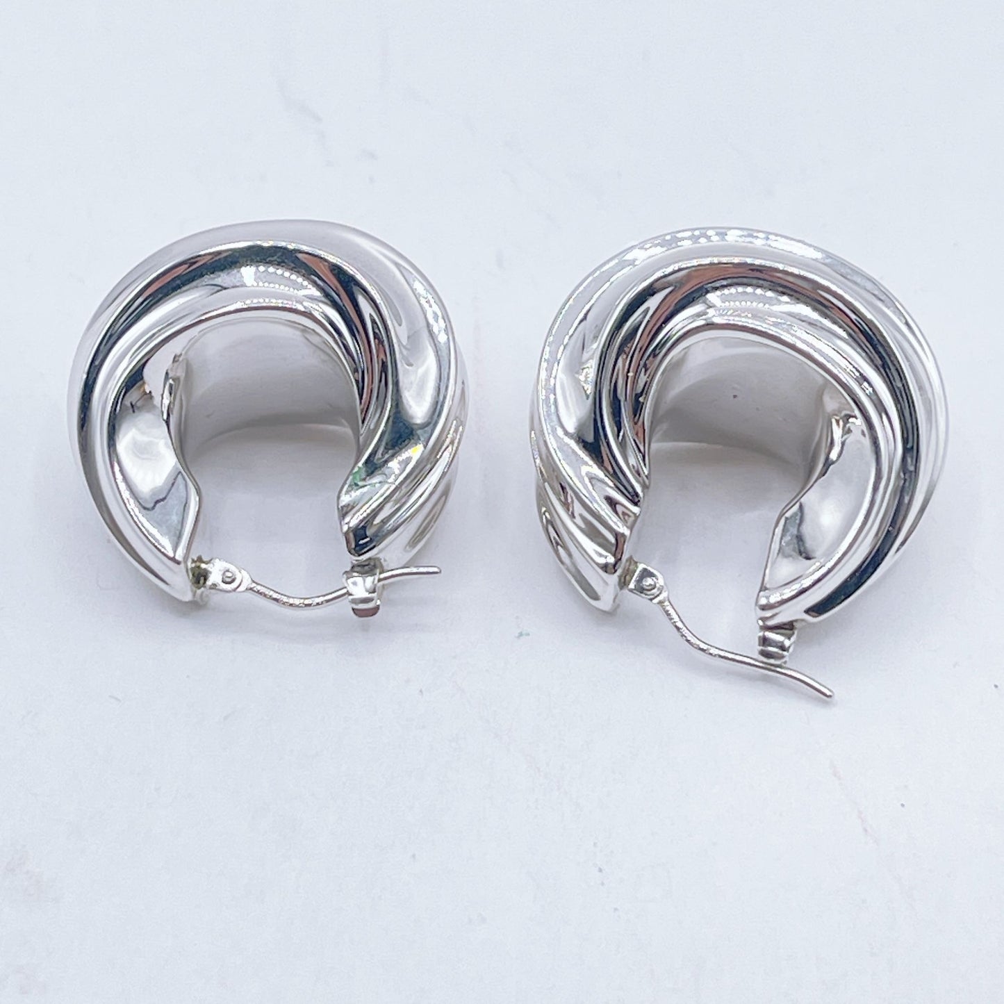 Milor Italy 14K White Gold Chunky Twisted Hoop Earrings M