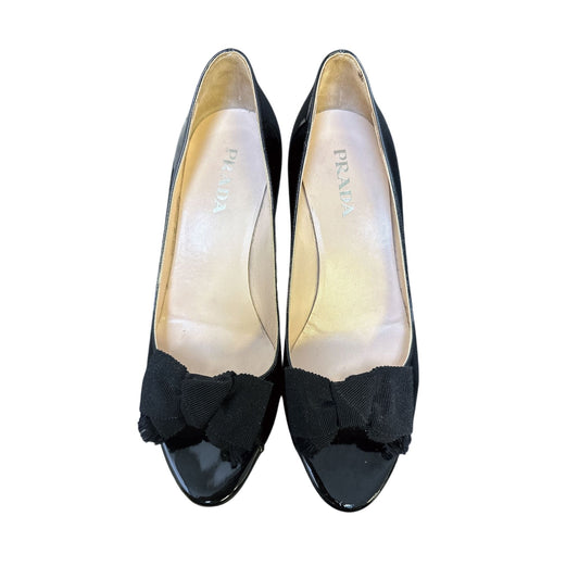 Prada Black Patent Leather Peep Toe Heels w/Bow Accent Size 7