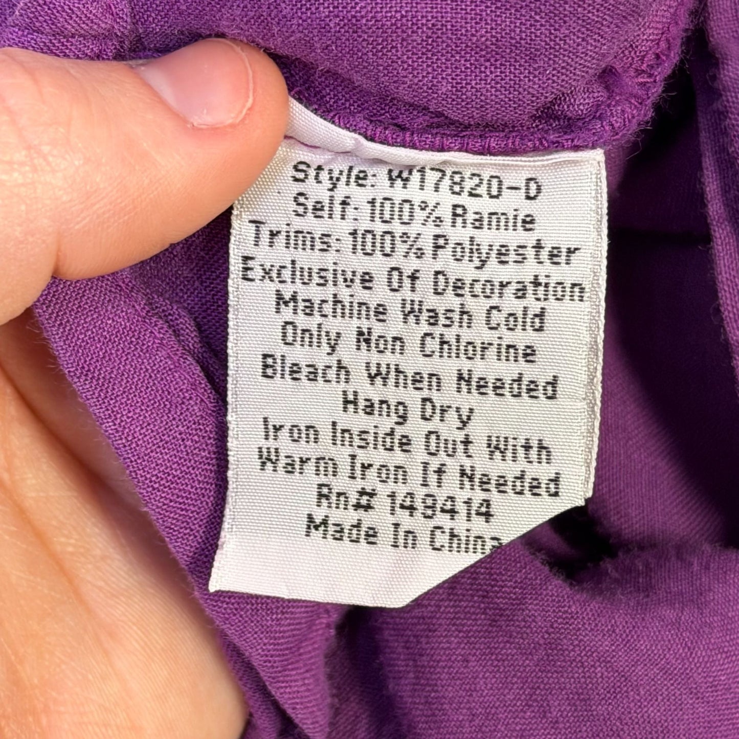 Johnny Was Embroidered Purple Boho Blouse Size L 3/4 Sleeve V-Neck