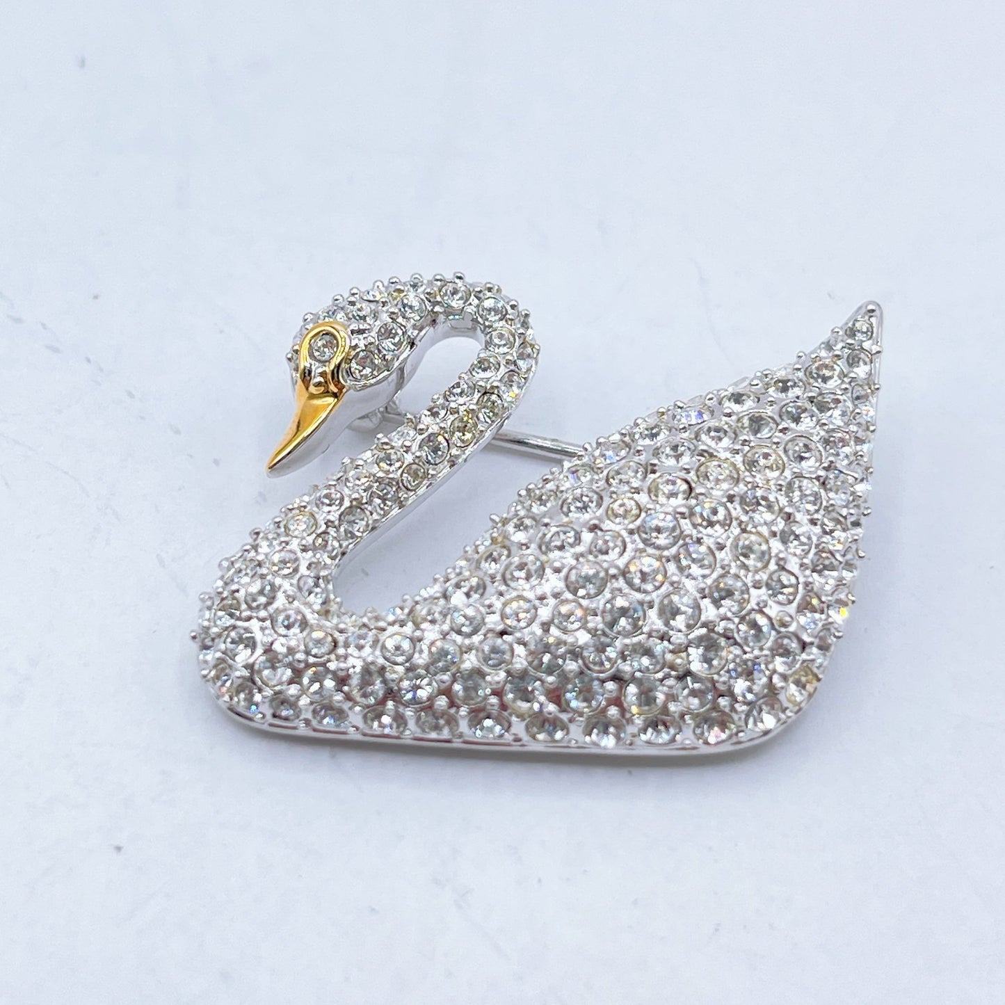 Swarovski Swan Shaped Brooch Pin With Gold Tone Beak