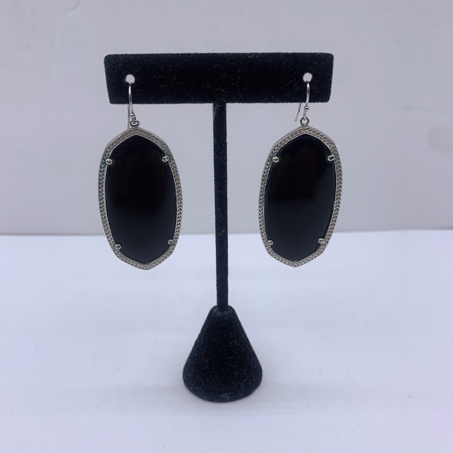 Kendra Scott Black Oval Drop Earrings