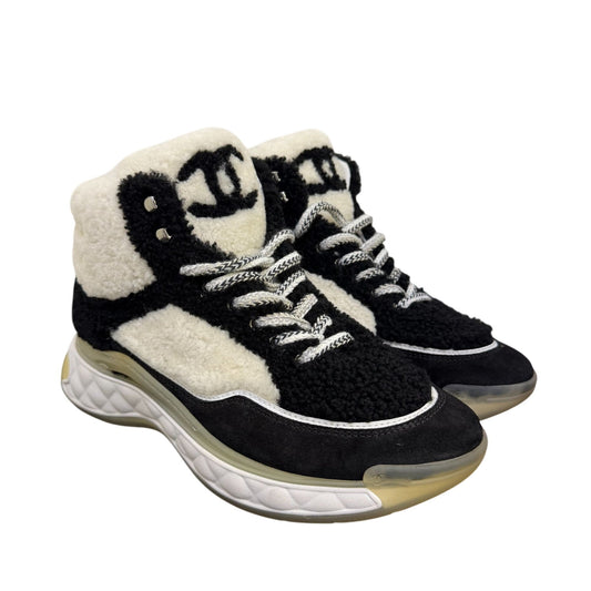 Chanel Ankle Booties Black & White Shearling Suede Size 7.5/38
