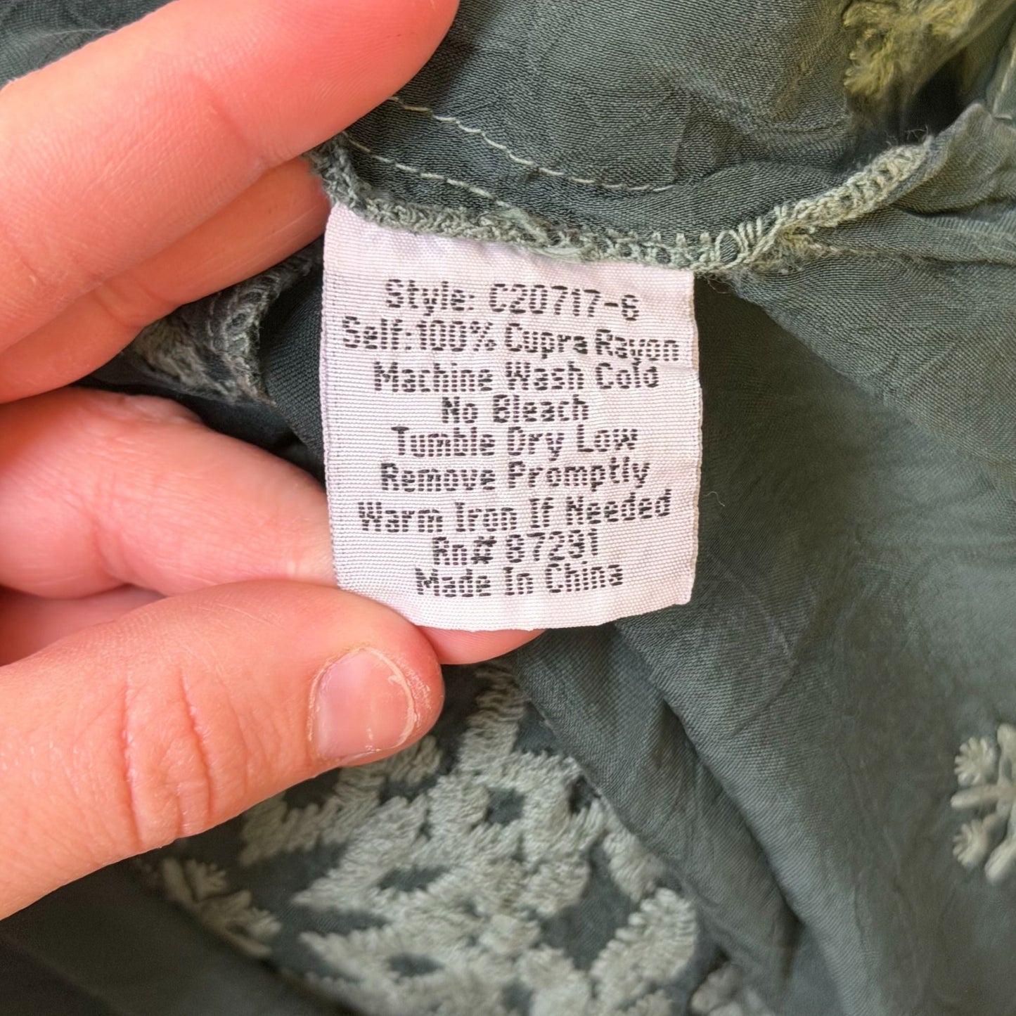 Johnny Was Green Embroidered Long Sleeve Silk Tunic Top Size L