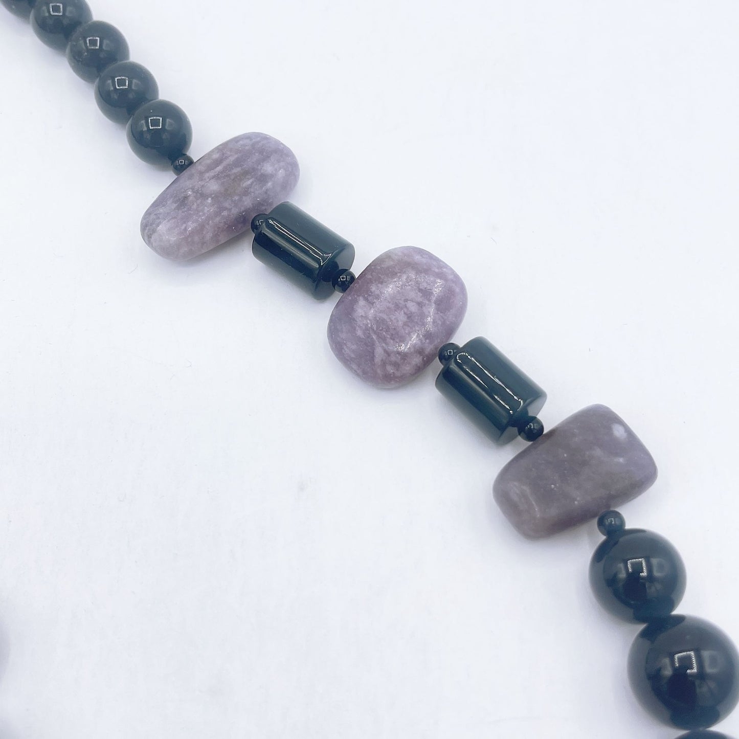 Black White Levander Natural Stones Beads Necklace Medium