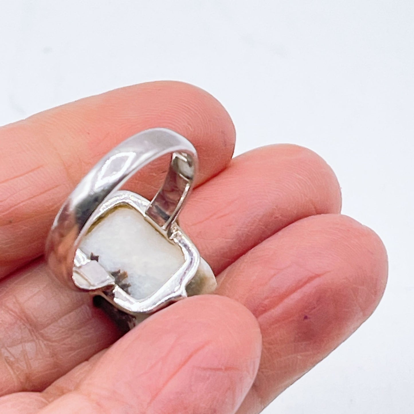 925 Sterling Silver Raw White Stone Ring 8