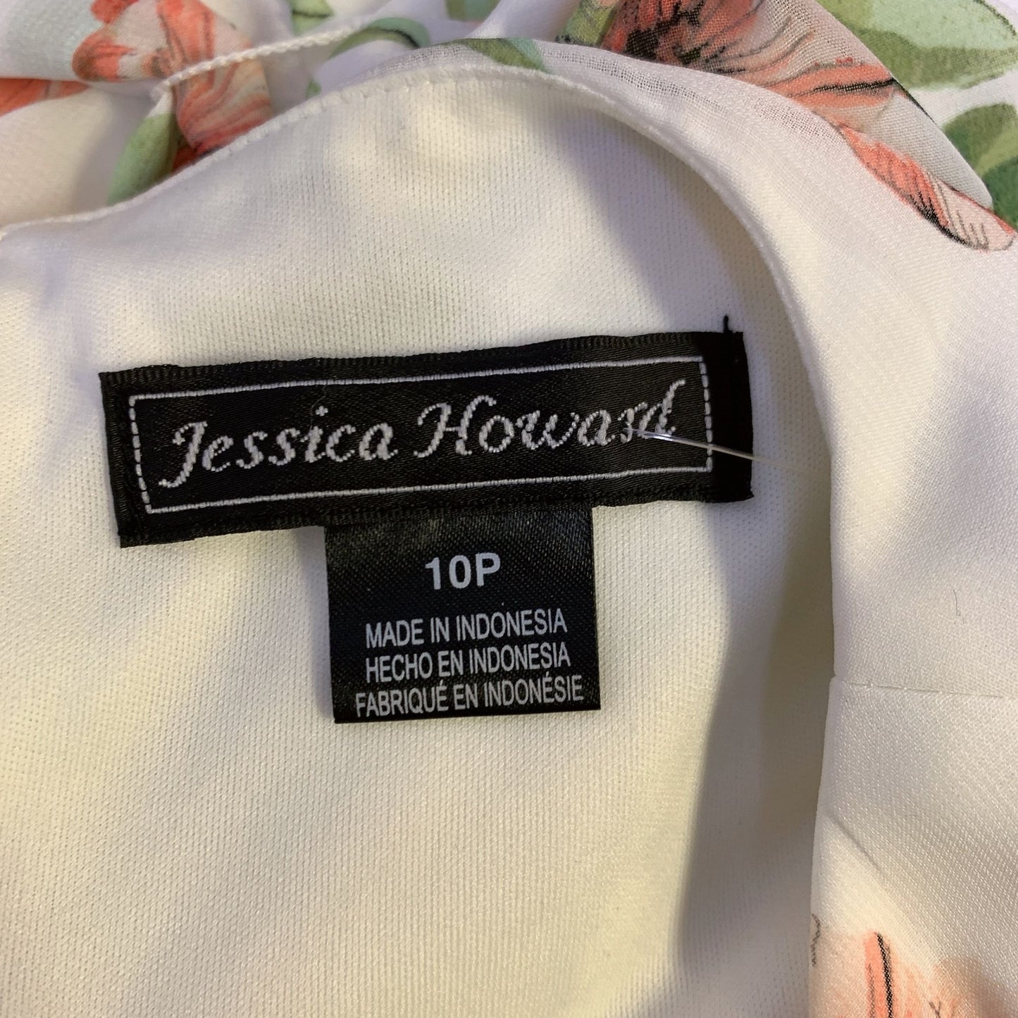 *Jessica Howard Ivory & Green Floral Print Dress Size 10P