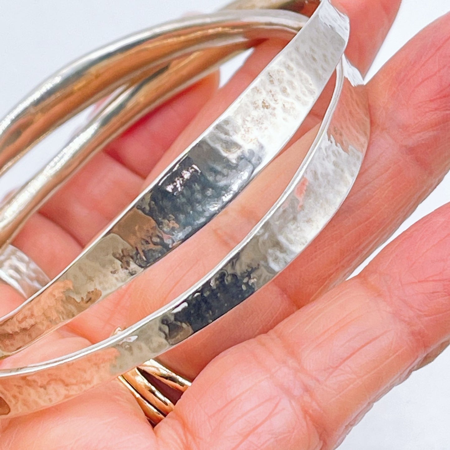 James Avery Vintage 925 Sterling Silver Linked Hammered Bangle Bracelets