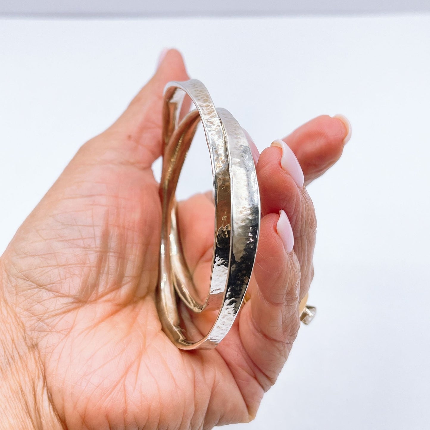 James Avery Vintage 925 Sterling Silver Linked Hammered Bangle Bracelets