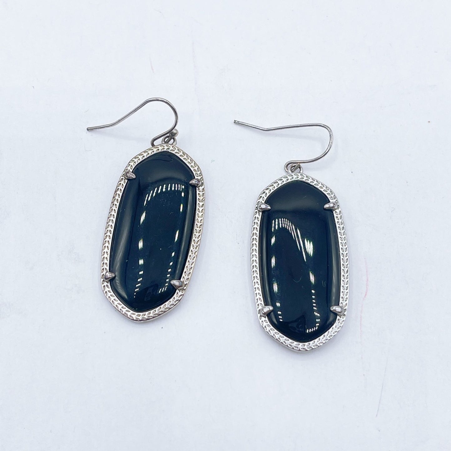 Kendra Scott Elle Silver Drop Earrings With Black Glass Stones