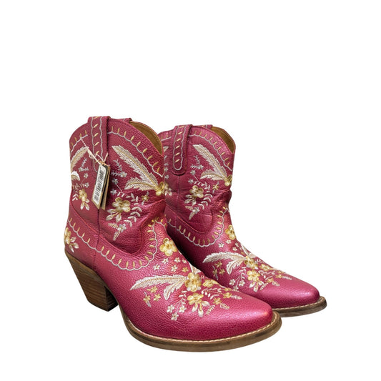 Dingo Embroidered Pink Ankle Western Boots Size 10