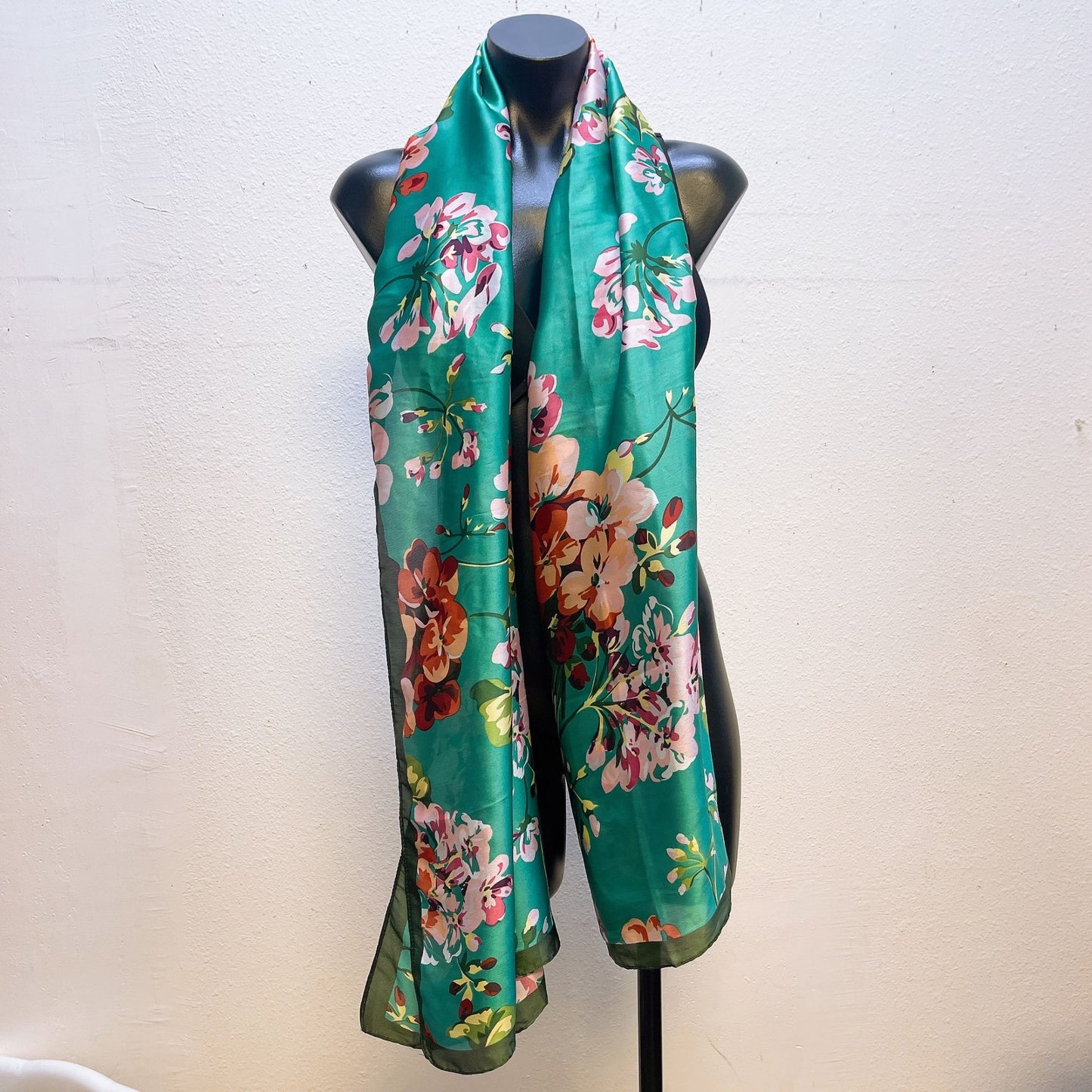 Gucci Floral 100% Silk Scarf Green Pink Design 35" x 70" Rectangle