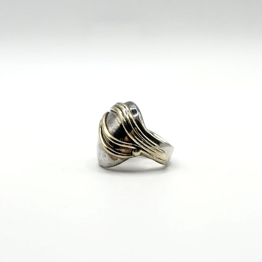 Sterling Silver Two-Tone Ring Signed JE 925 Size 8.5