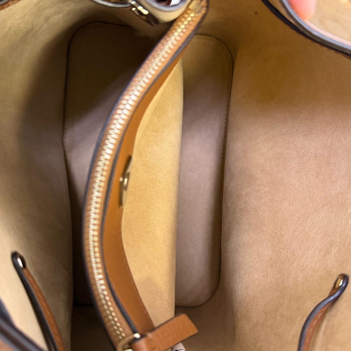 Kate Spade Tan Leather Pebbled Shoulder Bag
