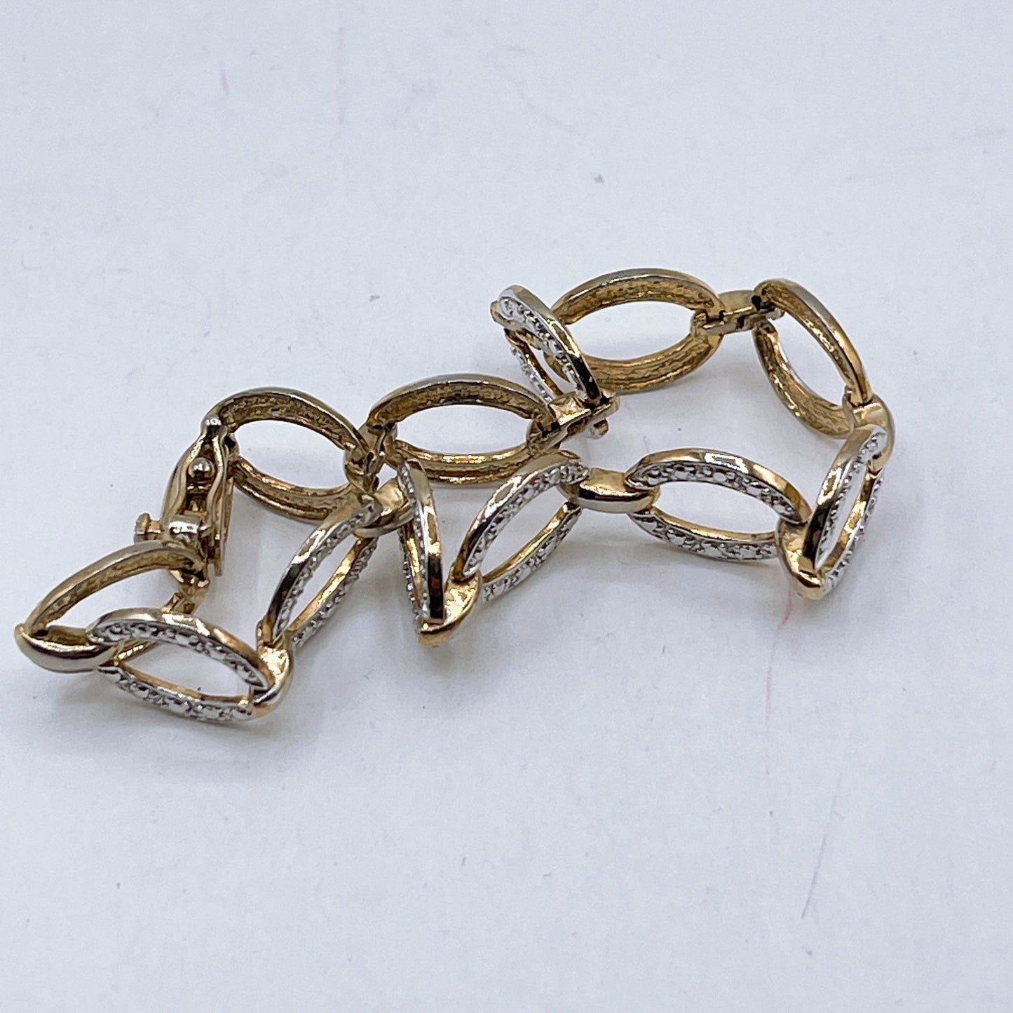 925 Gold Plated Oval Link Bracelet With Rhinestone Accents & Secure Clasp