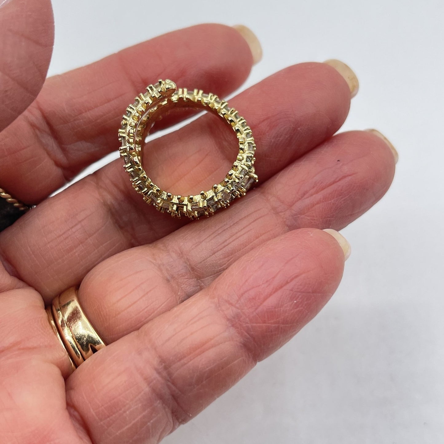 Gold-Tone Kendra Scott Double Hoop Crystal Ring 7
