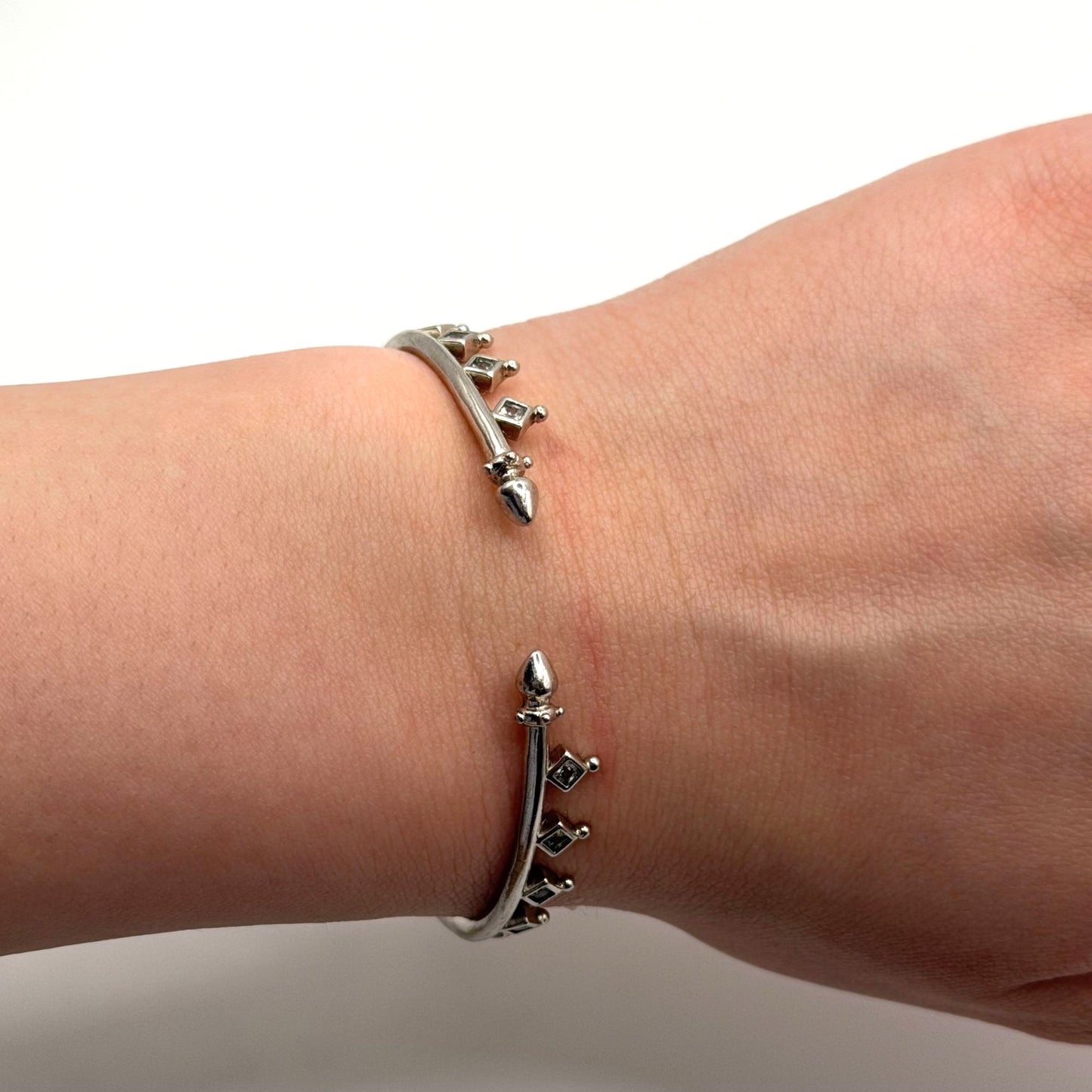 Kendra Scott Silver-Plated Open Cuff Bracelet With Diamond Accents