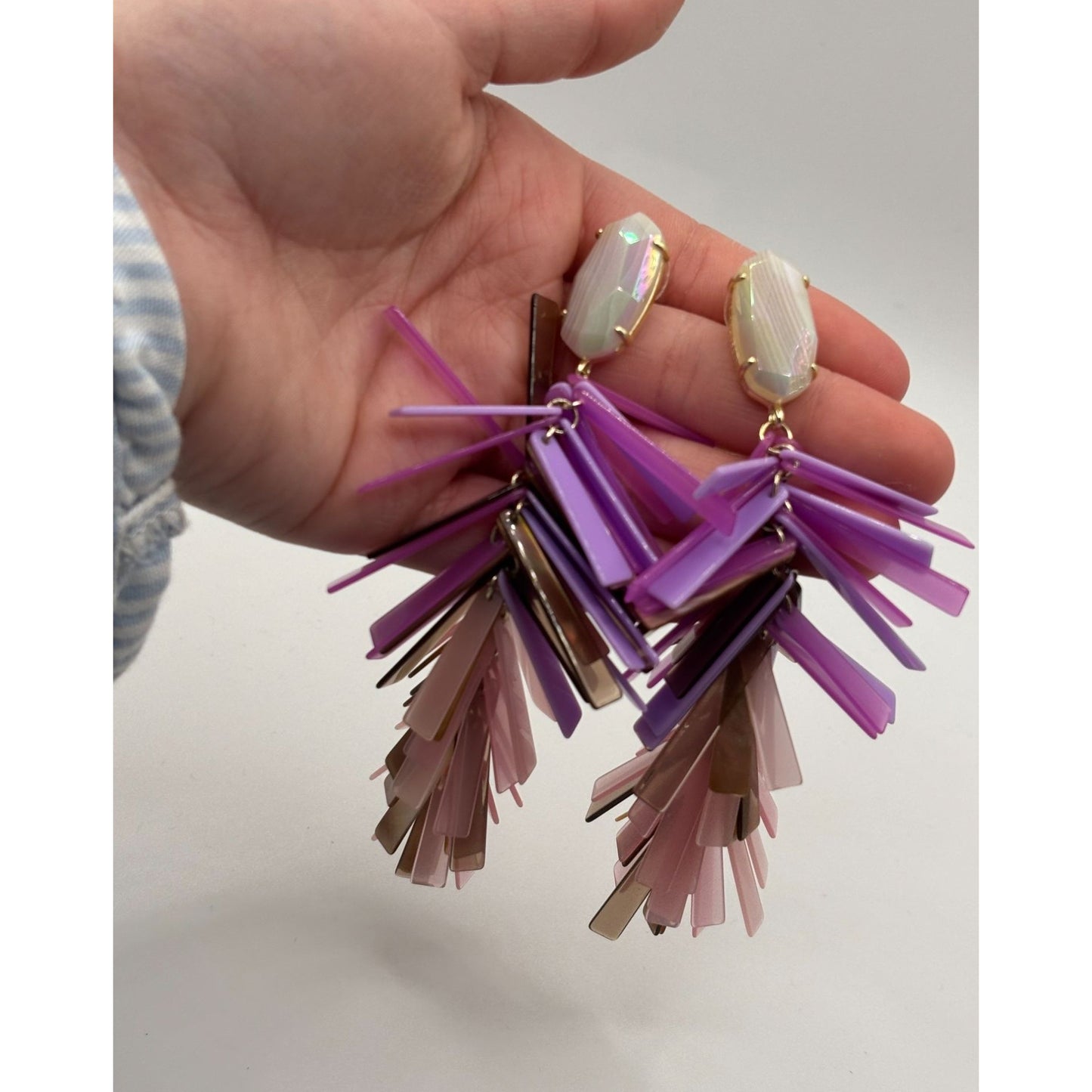 Kendra Scott Saffron Iridescent Cascade Statement Earrings Purple Pink