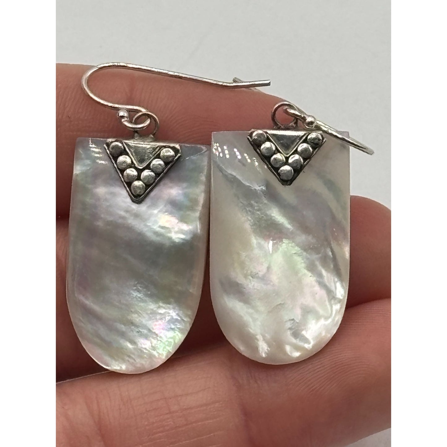 925 Sterling Silver Mother Of Pearl Drop Earrings