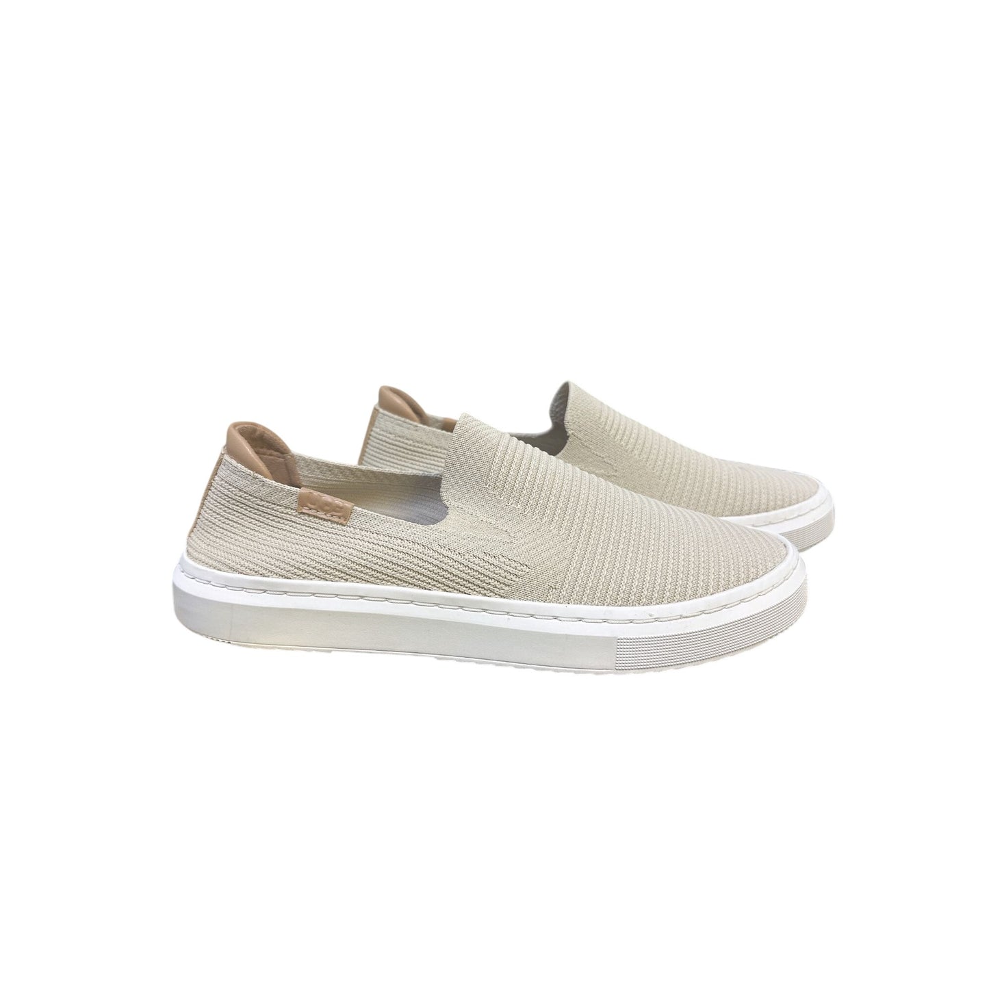 UGG Beige knit upper Slip-On Sneakers Size 8