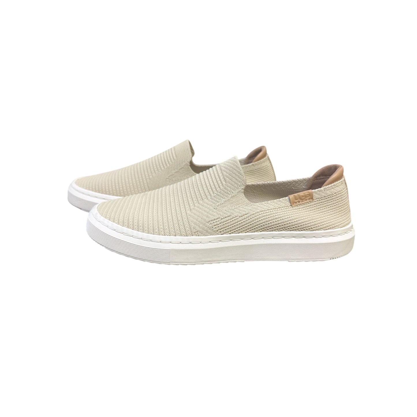 UGG Beige knit upper Slip-On Sneakers Size 8