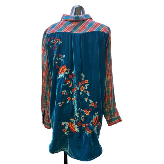 Kyla Seo Anthropologie Plaid Button-Up Shirt W/ Embroidered Velour Back Red & Green L