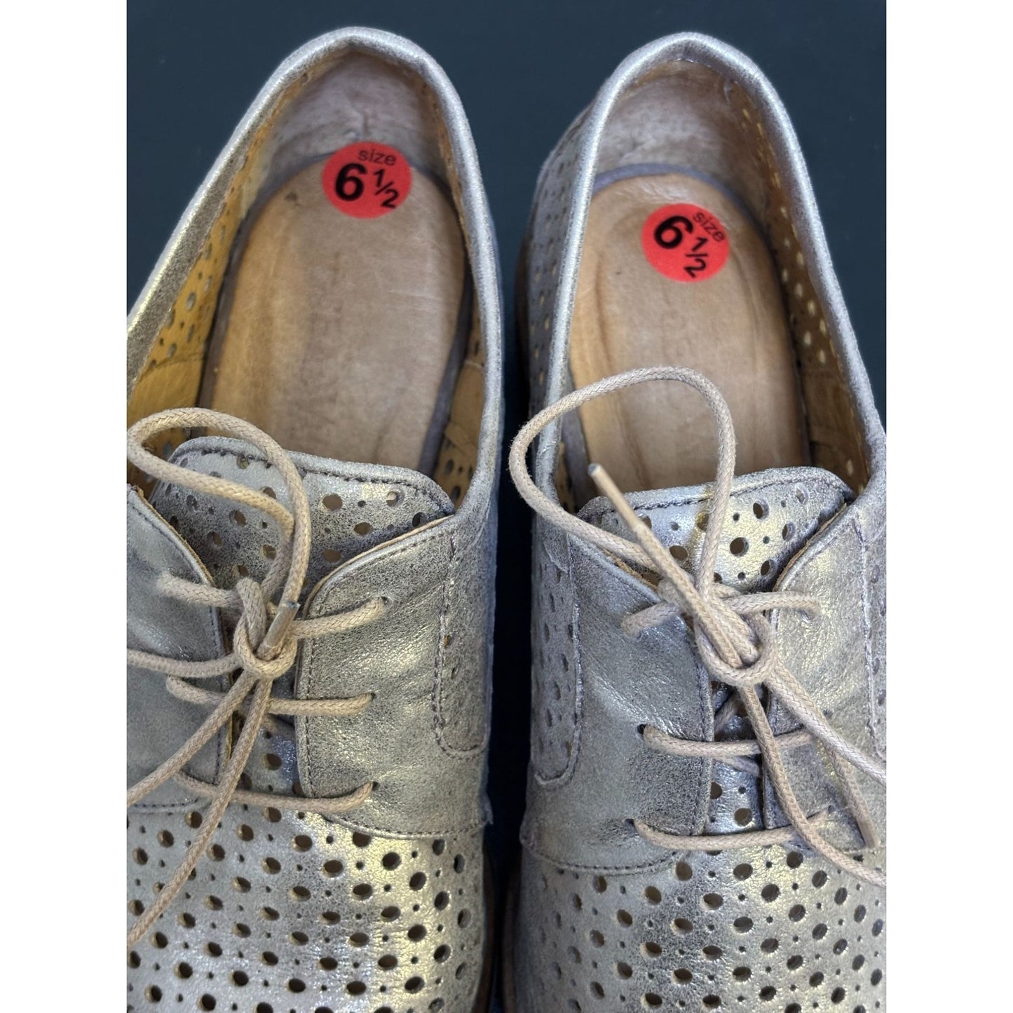 Geewawa Perforated Leather Loafers Bronze Size 6.5