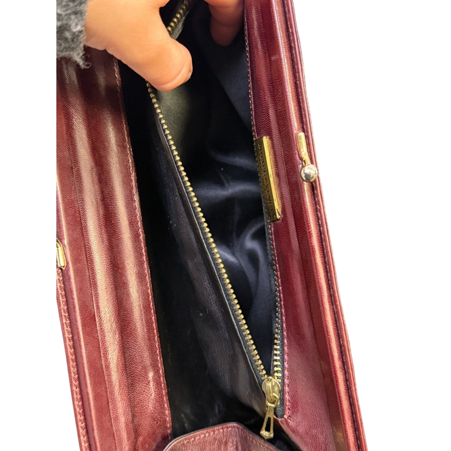 Bottega Veneta Vintage Italian Leather Clutch Bag In Wine Red With Gold Kiss Lock Closure